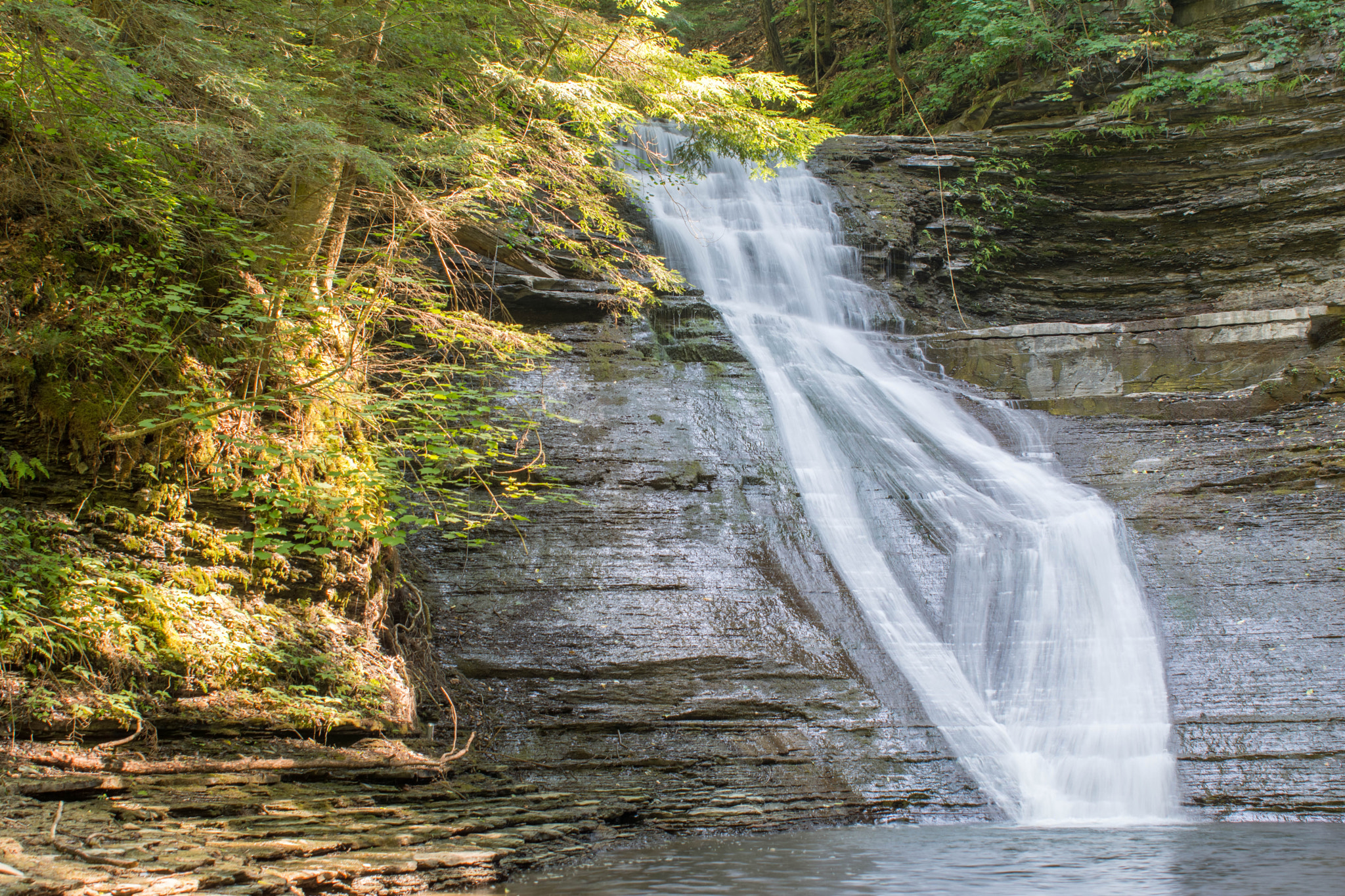 AF Zoom-Nikkor 28-85mm f/3.5-4.5 sample photo. Third falls photography
