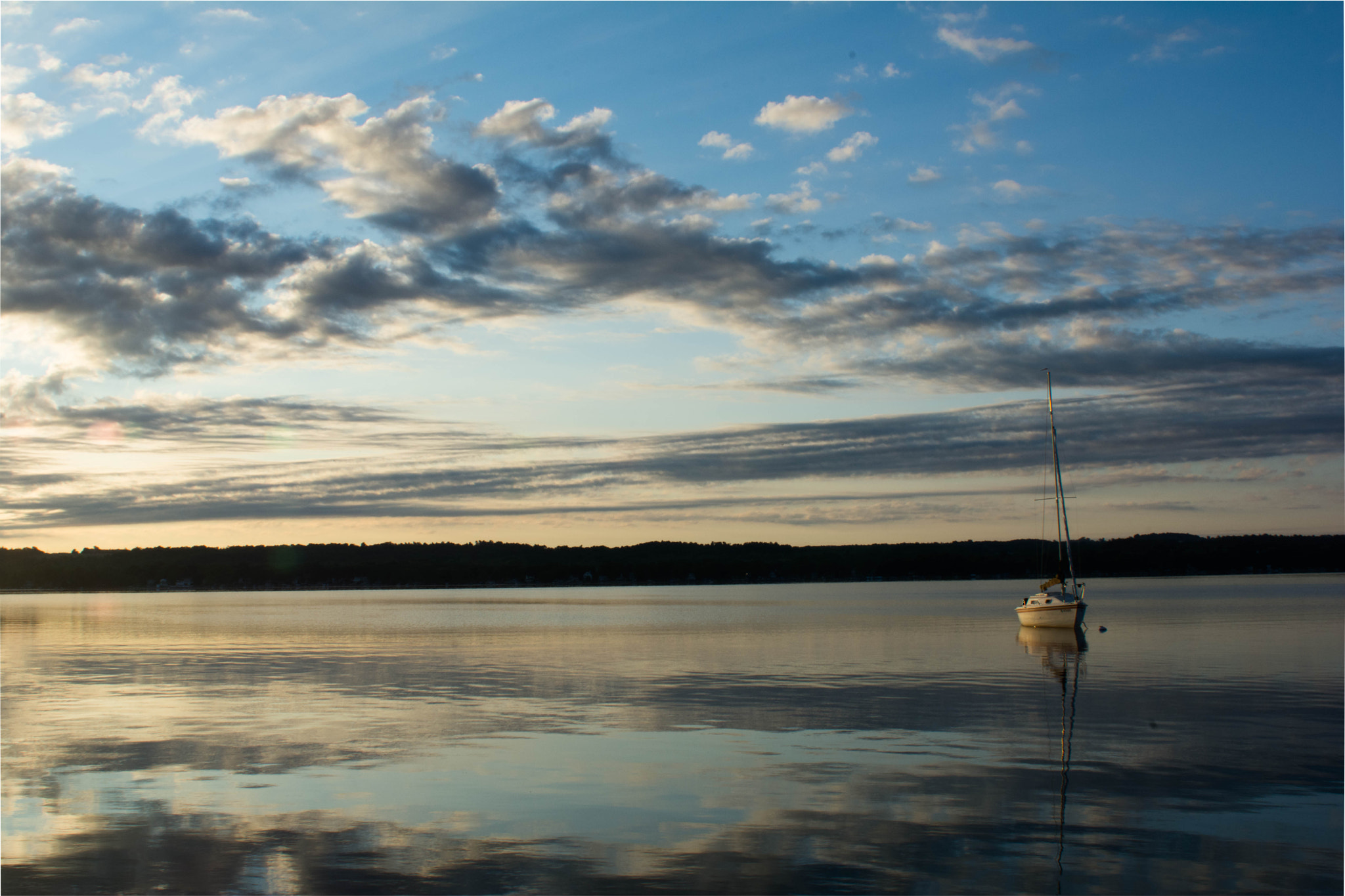 Nikon D7100 + AF Zoom-Nikkor 28-85mm f/3.5-4.5 sample photo. Sailboat morning photography