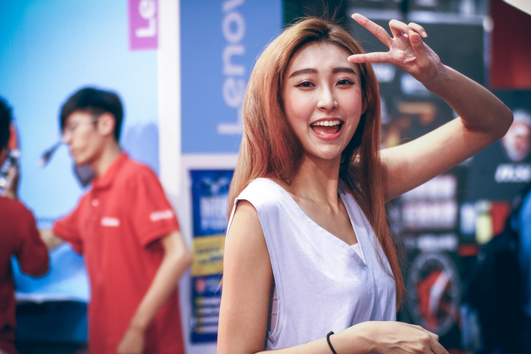 Tamron SP 35mm F1.8 Di VC USD sample photo. Pretty showgirl.jpg photography