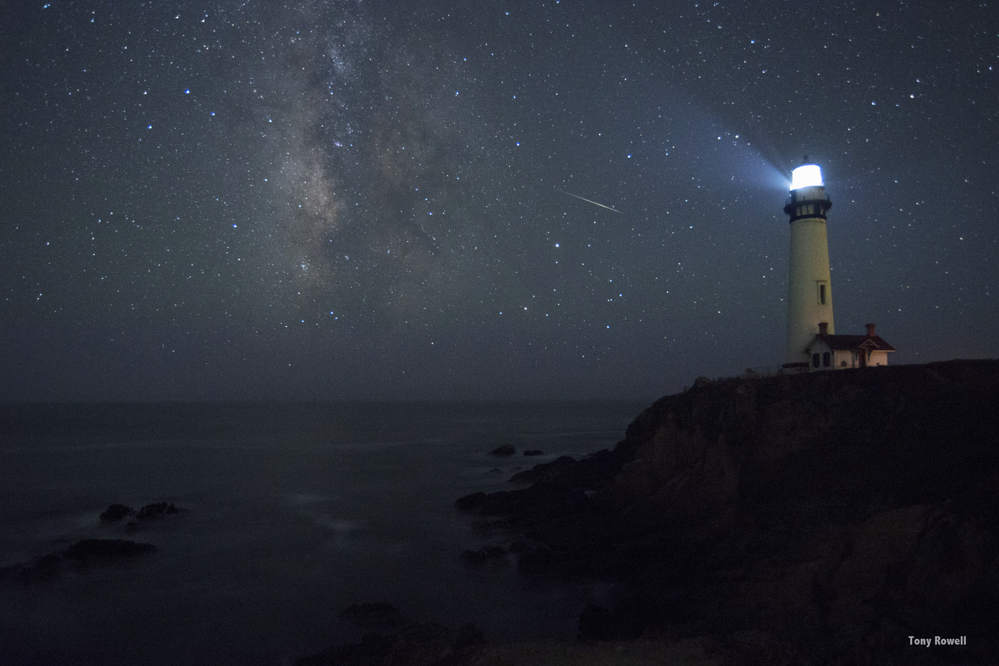 Nikon D800E sample photo. Lighthouse meteor and milky way photography