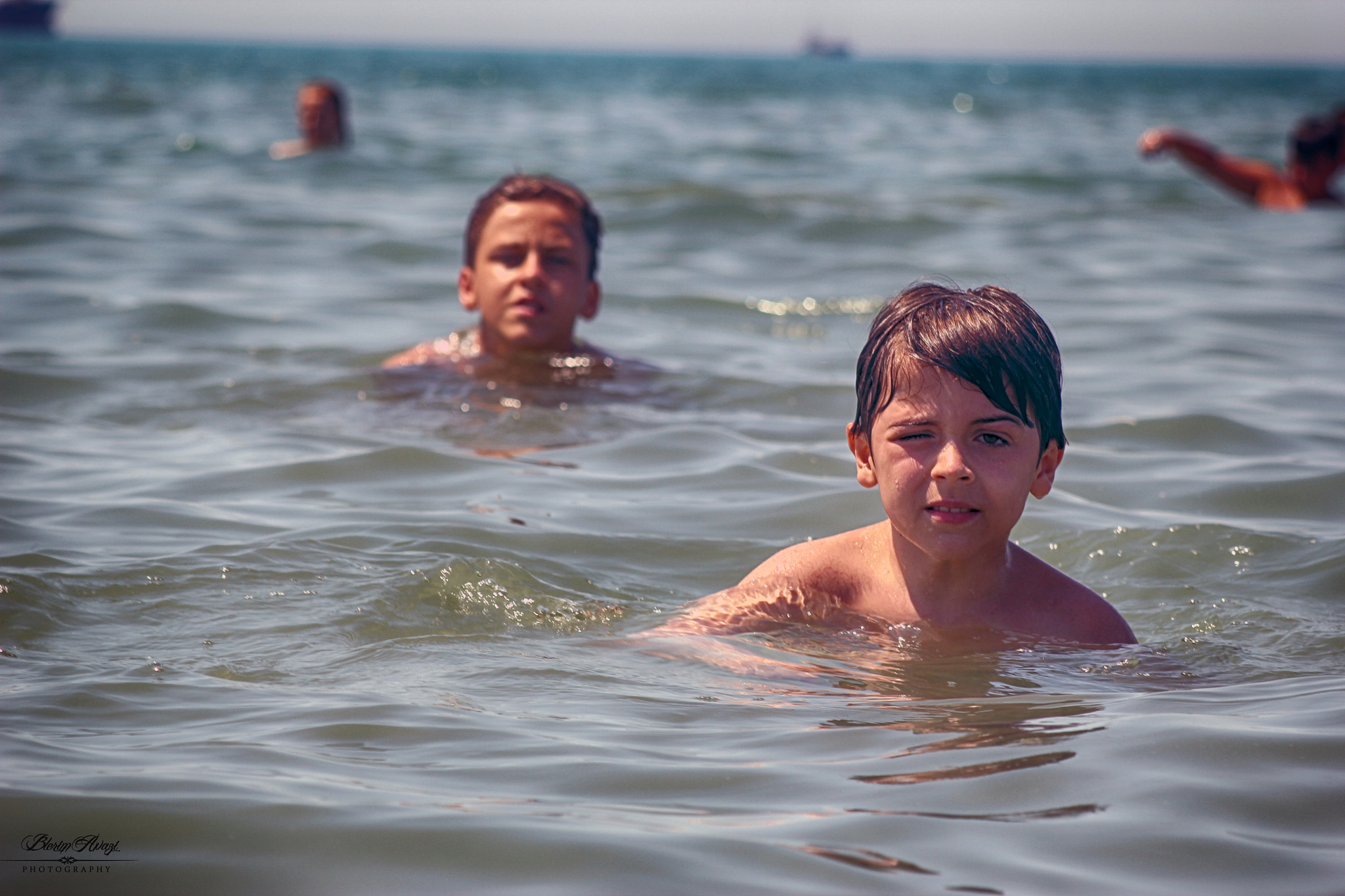 Canon EF 80-200mm F4.5-5.6 II sample photo. Mock swimmin' photography