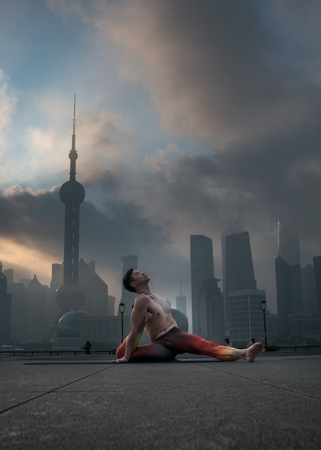 Nikon D3X sample photo. The morning of yoga photography