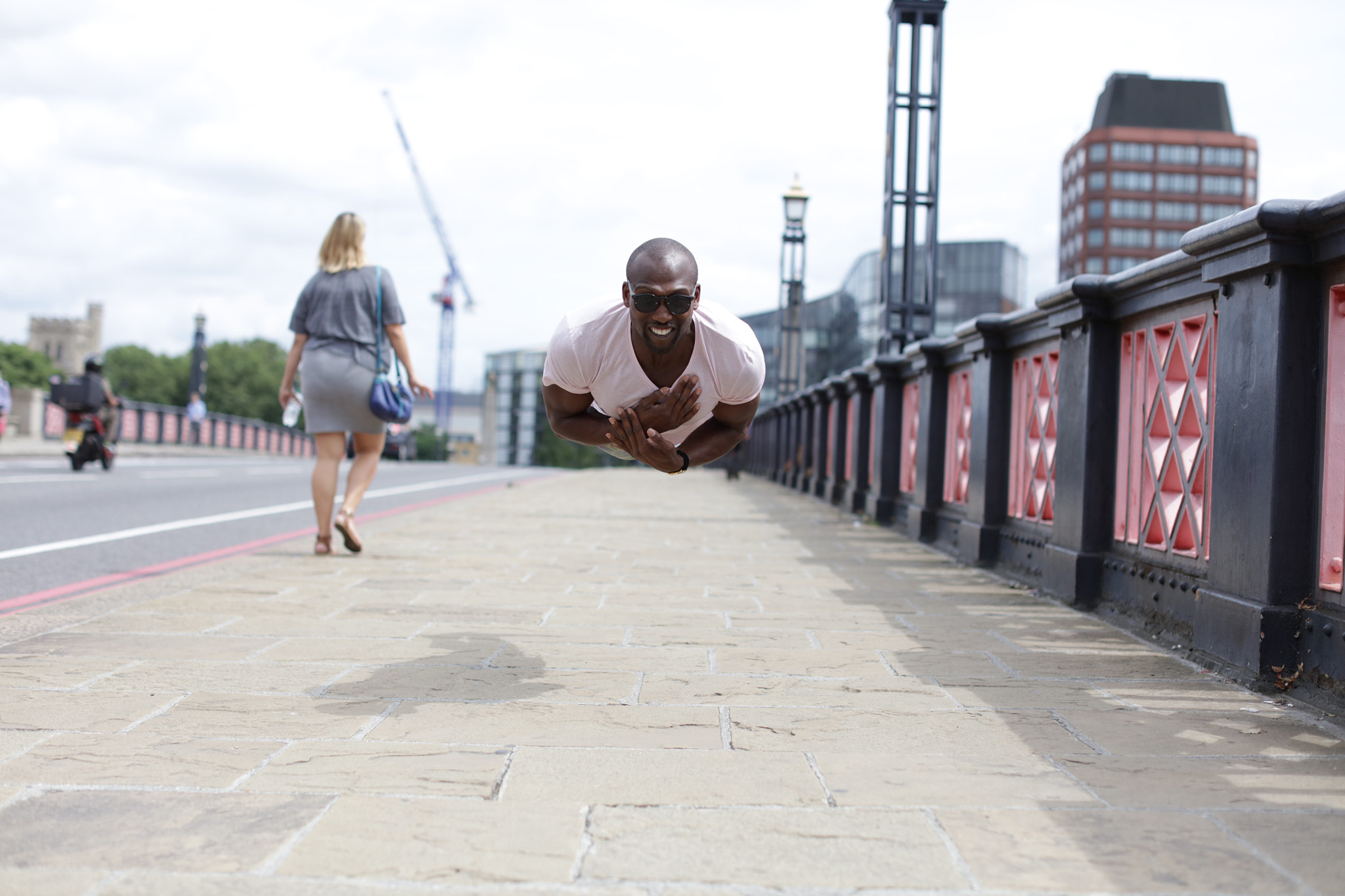 Canon EOS 5DS + Canon EF 50mm F1.2L USM sample photo. Anti-gravity photography
