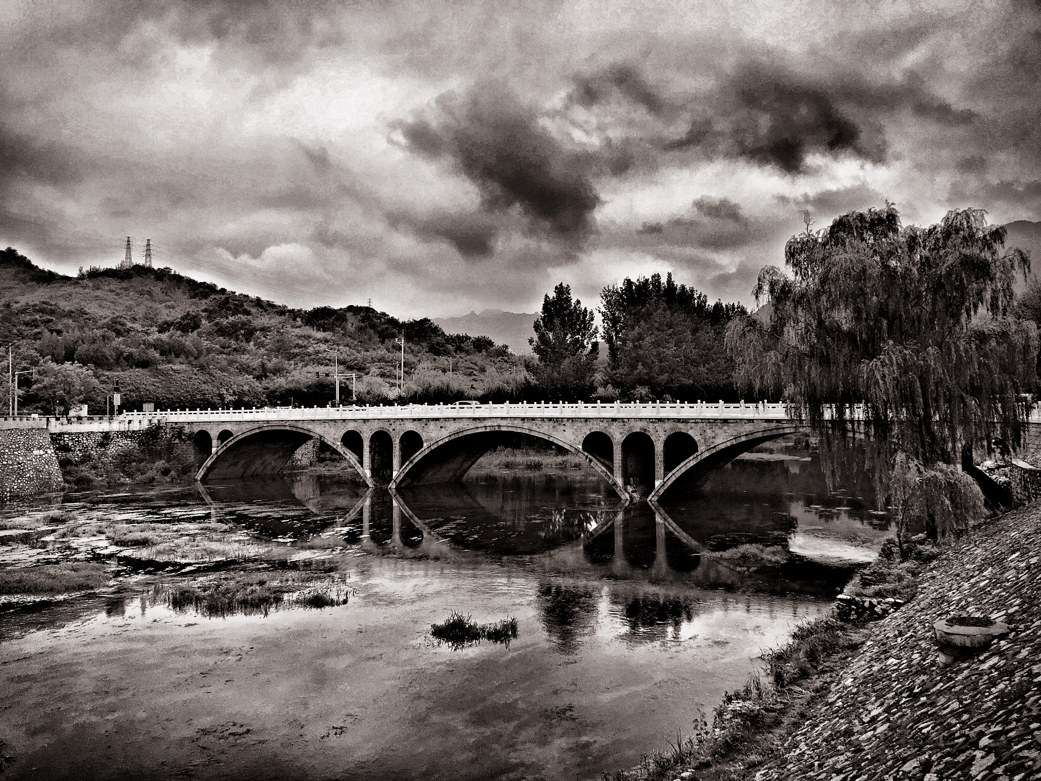 Blackie Camera sample photo. The bridge photography