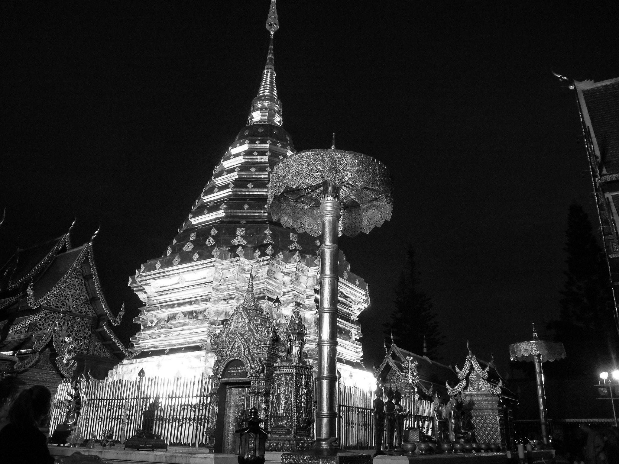 Panasonic DMC-FX150 sample photo. Doi suthep photography