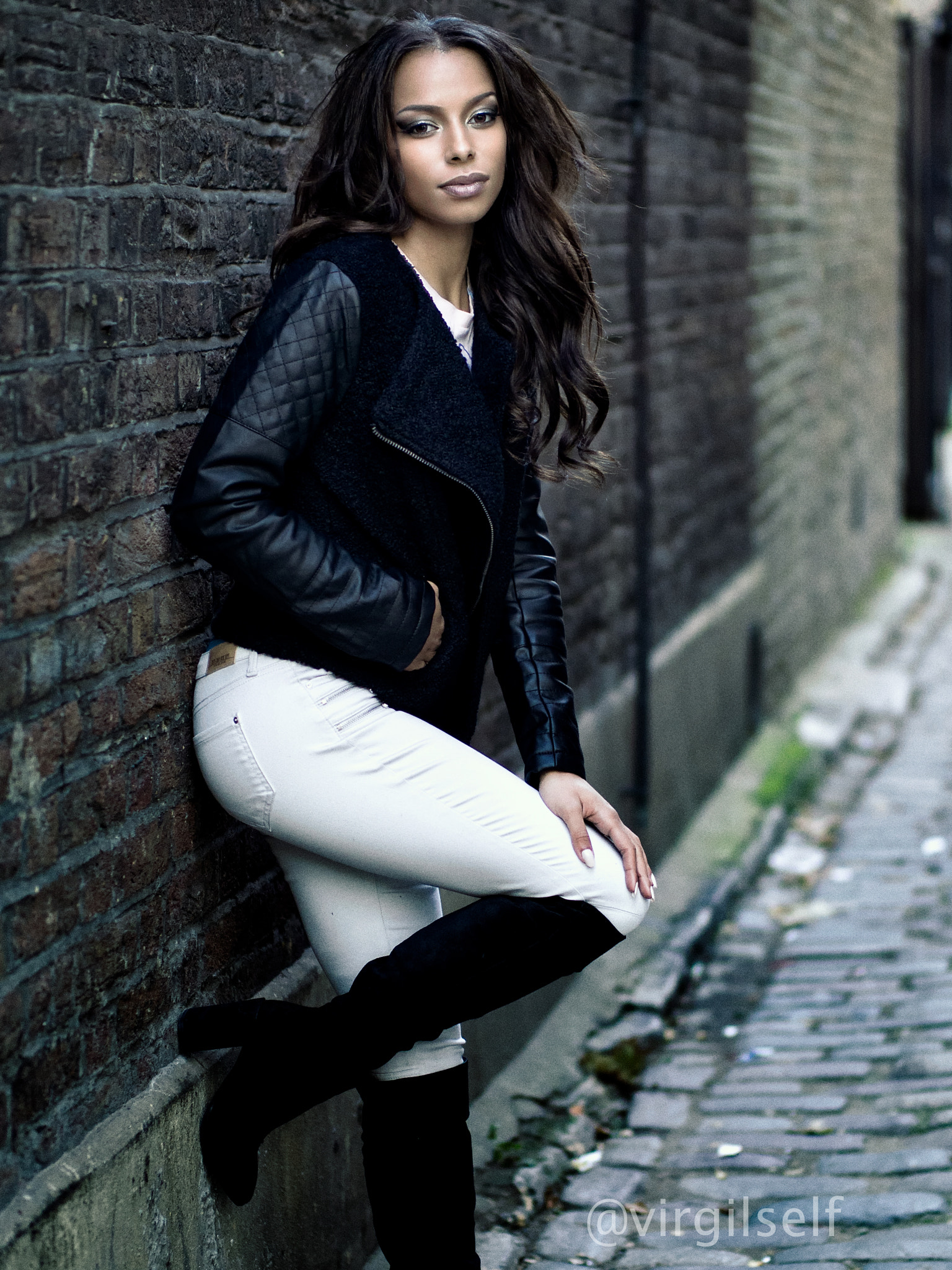 Panasonic Leica DG Nocticron 42.5mm F1.2 ASPH OIS sample photo. Fashion shoot for purple peppa in london photography