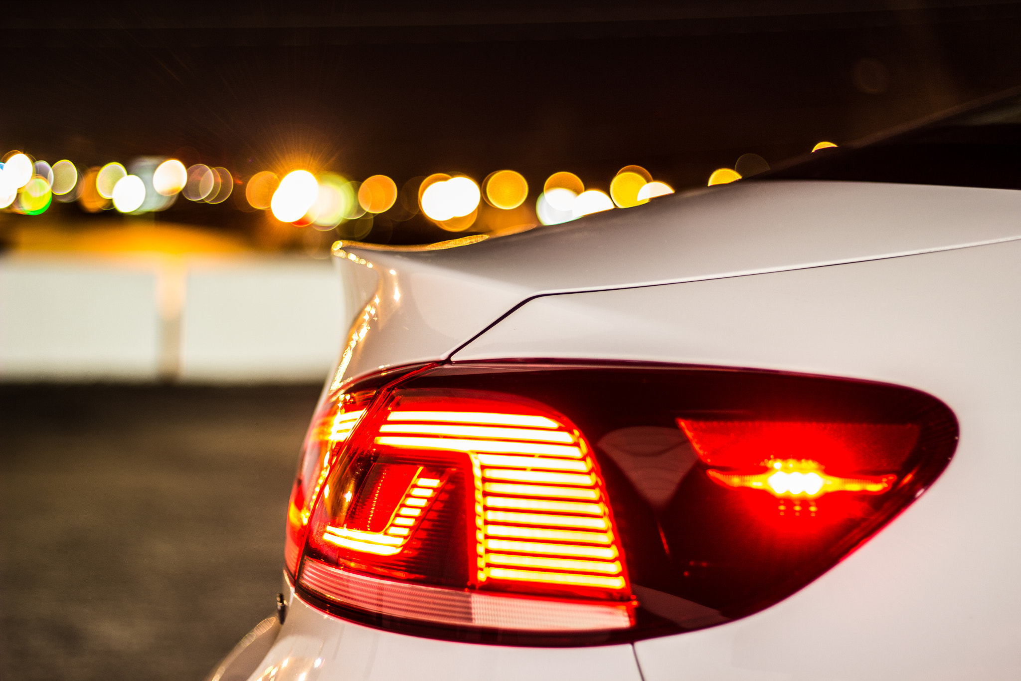 Canon EF 50mm F1.8 II sample photo. Volkswagen cc tail photography