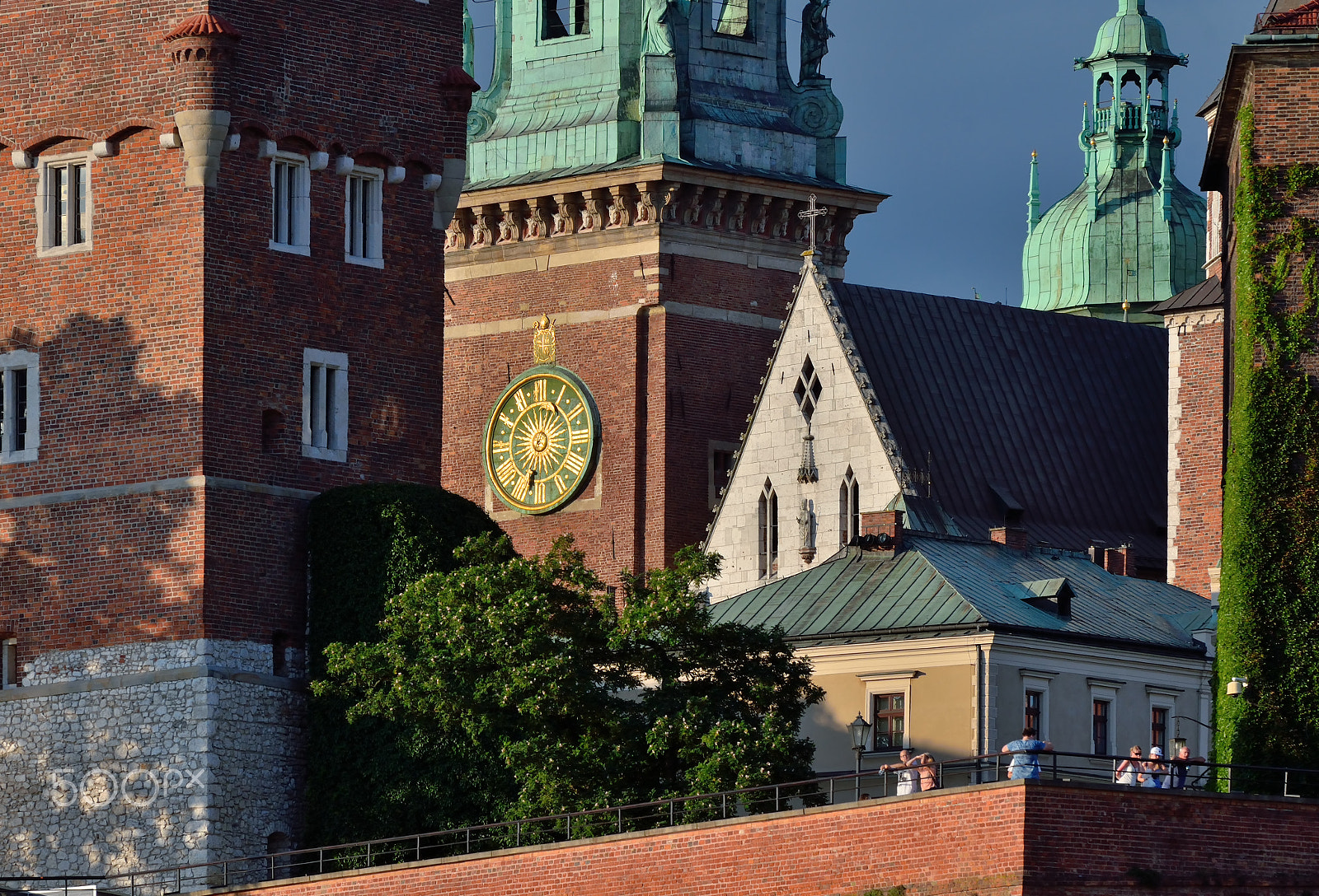 Nikon D5100 sample photo. The ideal time to wawel photography