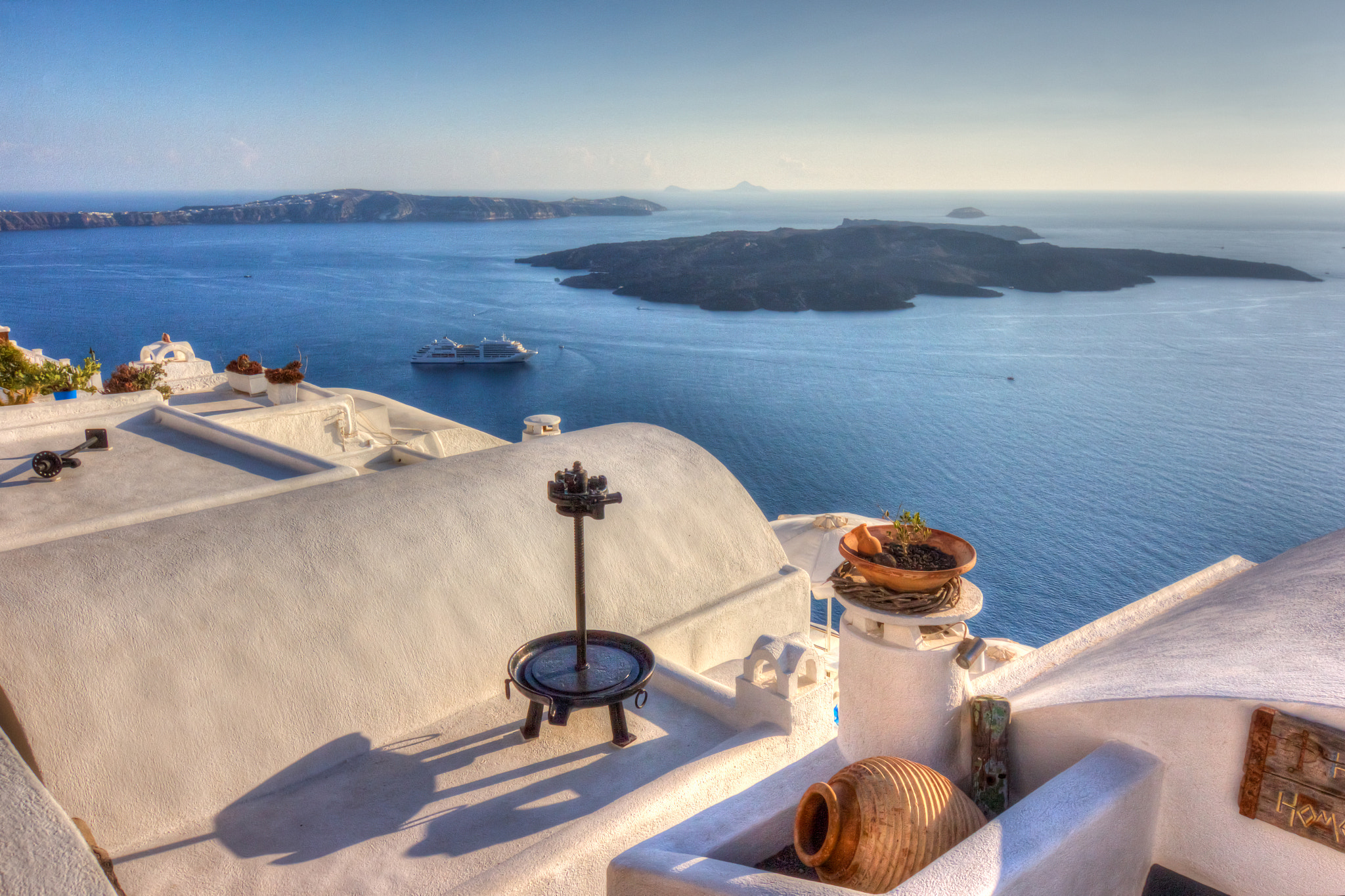 Tokina AT-X 12-28mm F4 Pro DX sample photo. Santorini photography