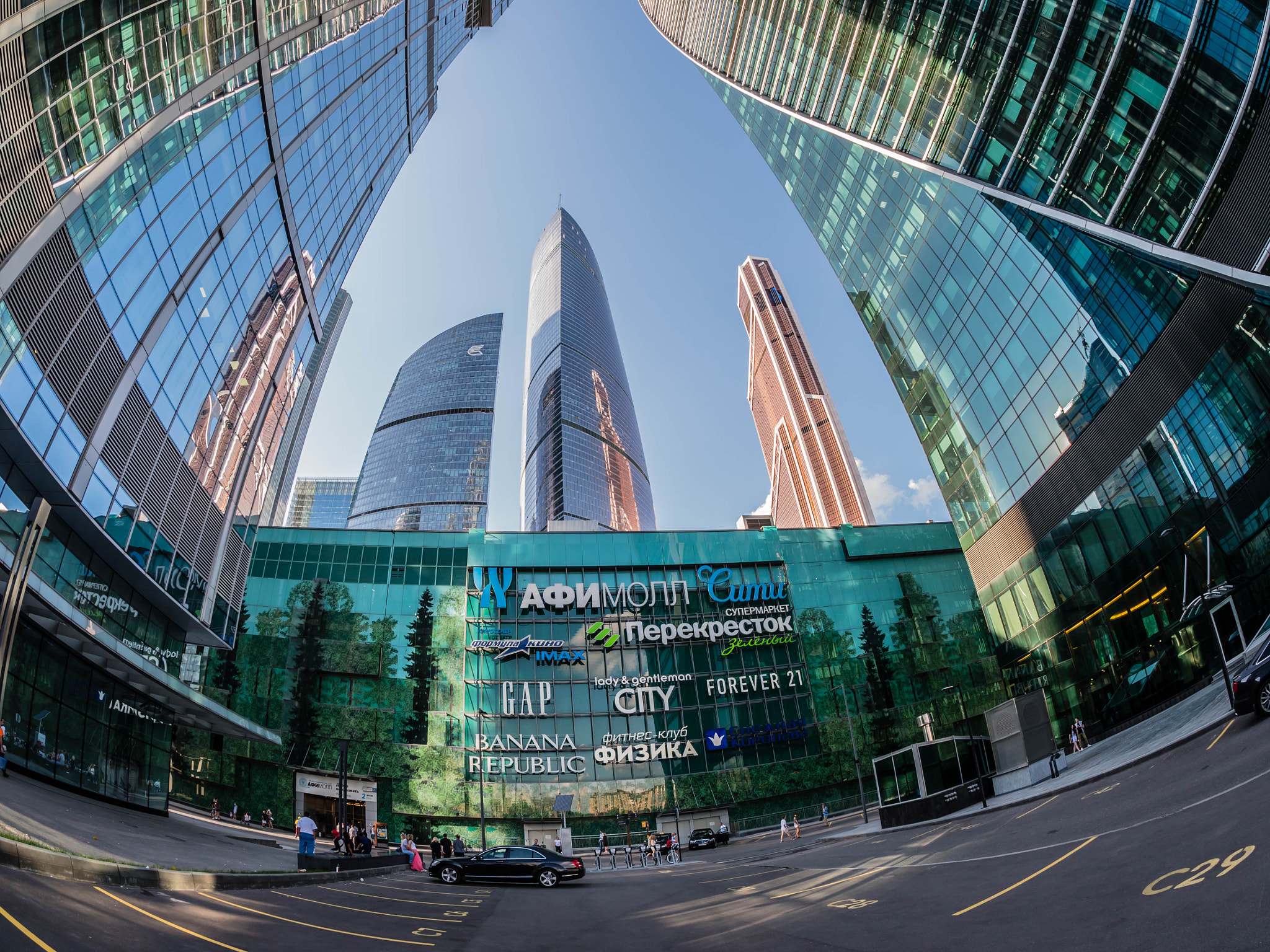 Panasonic Lumix DMC-GH4 + OLYMPUS M.8mm F1.8 sample photo. Moscow international business center photography