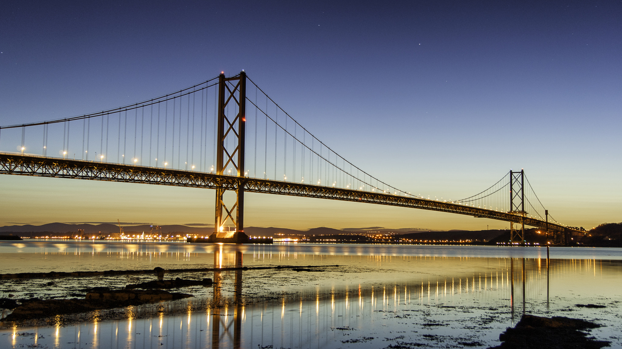 Sony Alpha DSLR-A200 + Sony DT 18-55mm F3.5-5.6 SAM sample photo. Forth road bridge, scotland photography