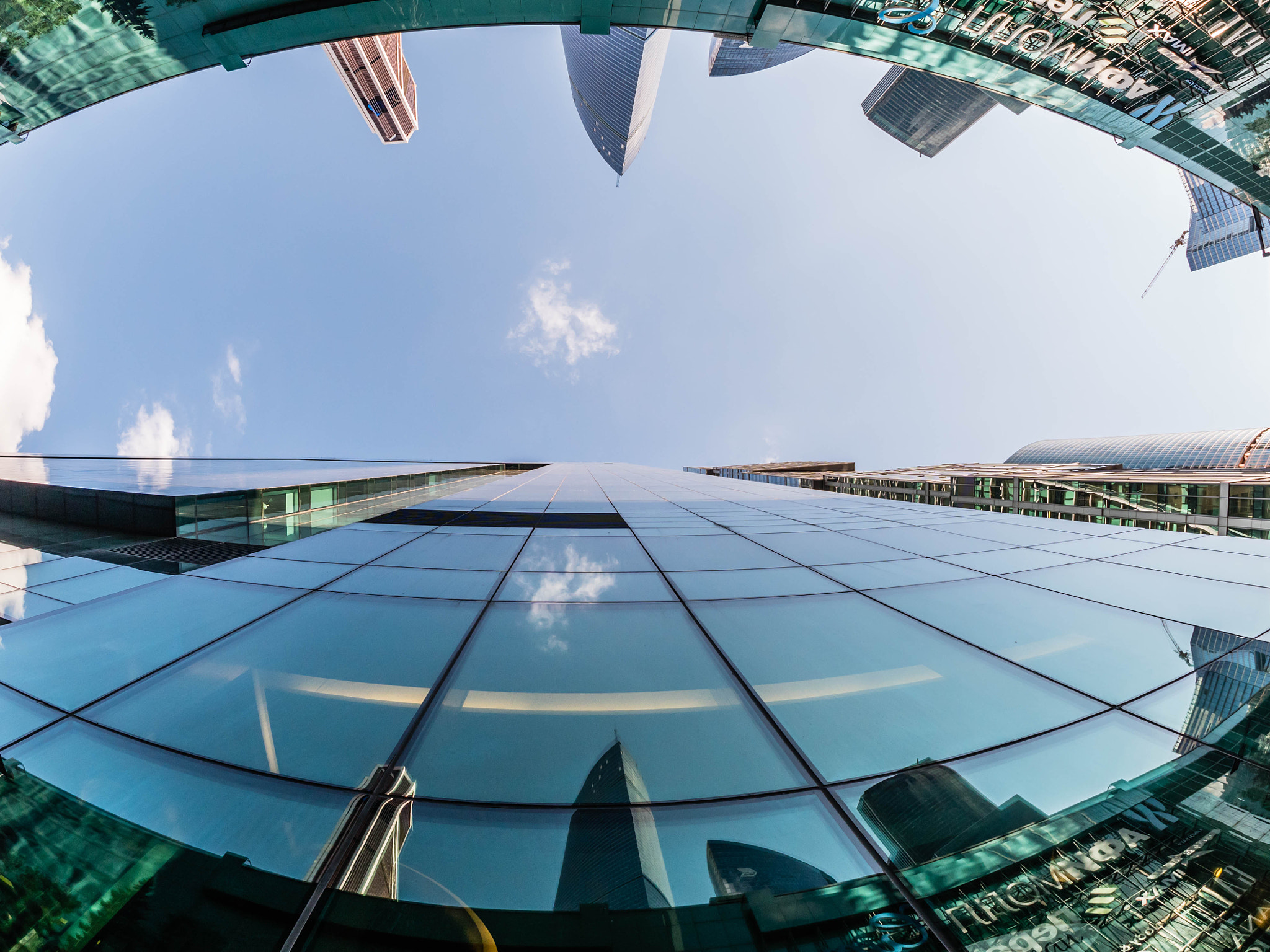 Panasonic Lumix DMC-GH4 + OLYMPUS M.8mm F1.8 sample photo. Reality and reflection photography