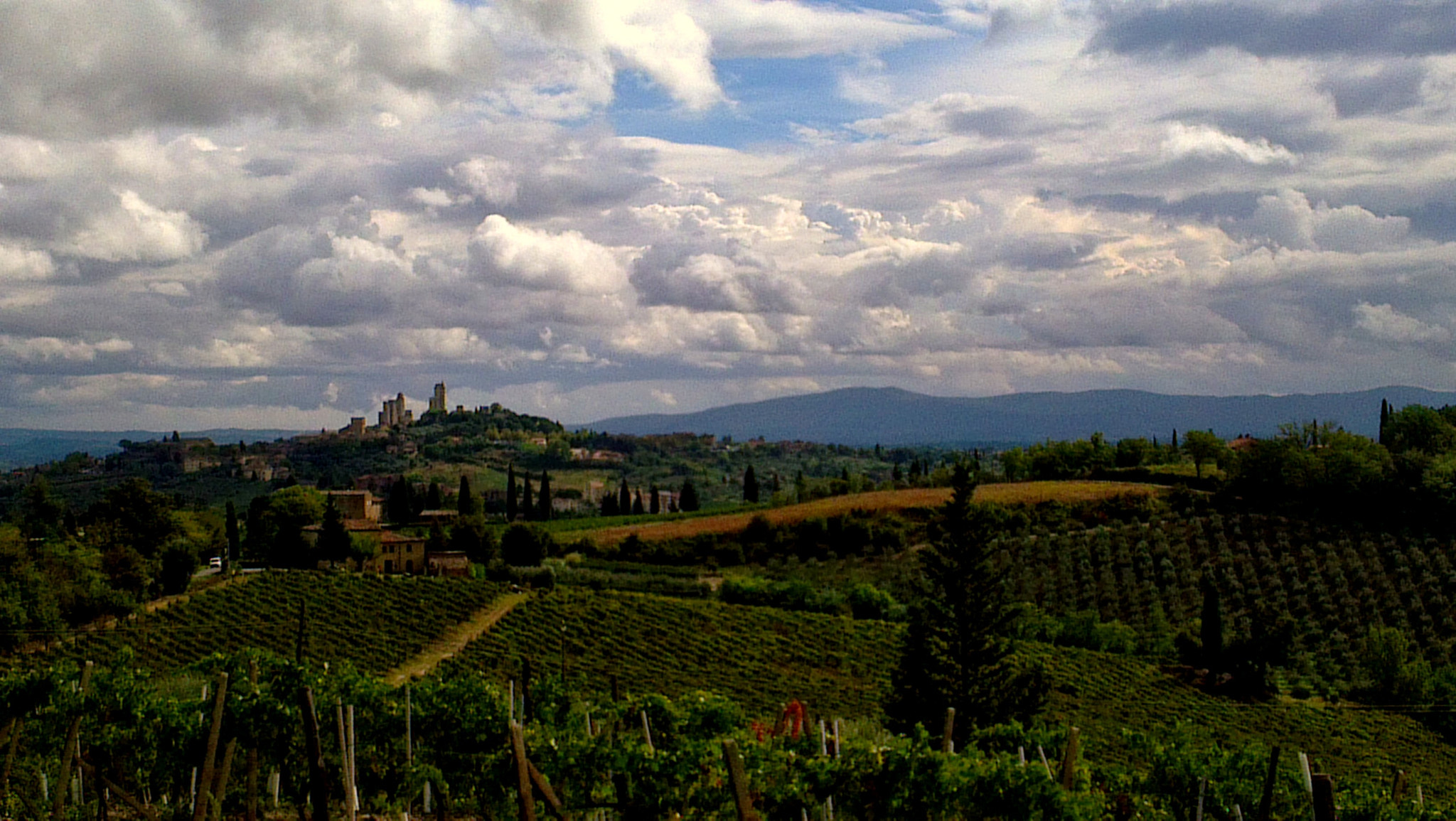 HTC ONE X sample photo. Under the tuscan clouds photography