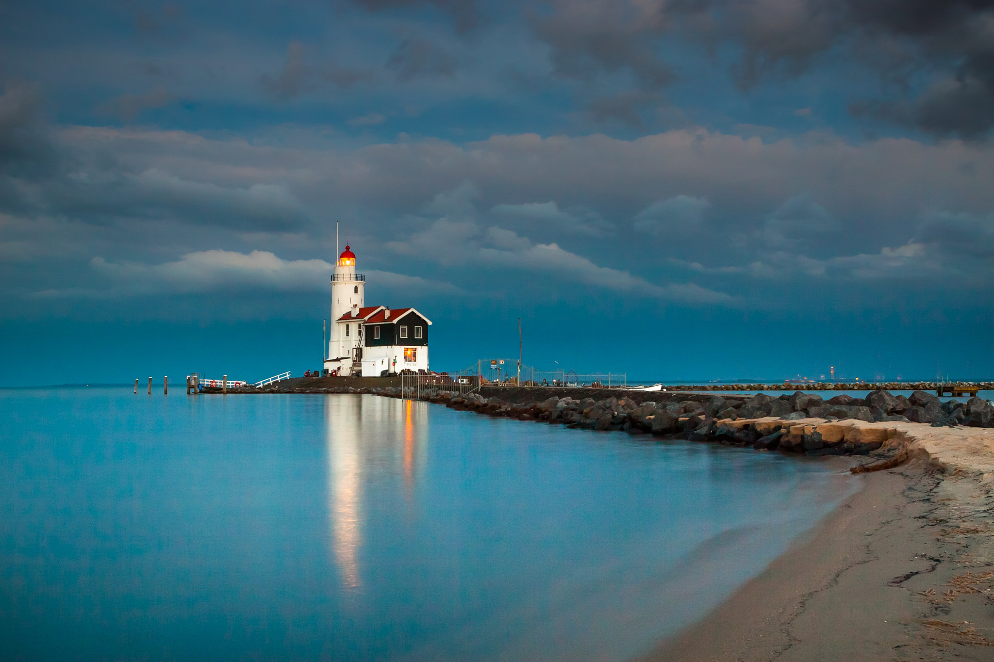 Canon EOS 30D + Canon EF 24-70mm F2.8L USM sample photo. Lighthouse photography
