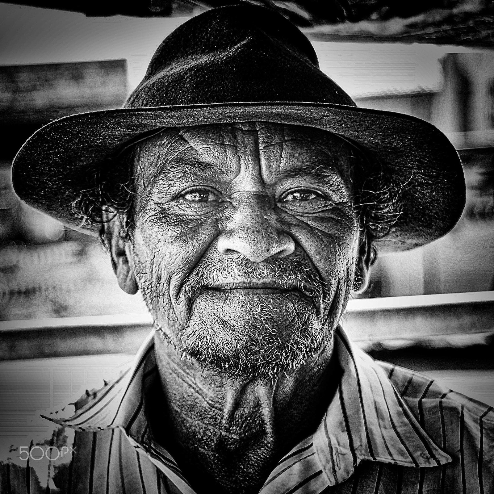 Canon EF35-135/4-5.6 USM sample photo. Homem photography