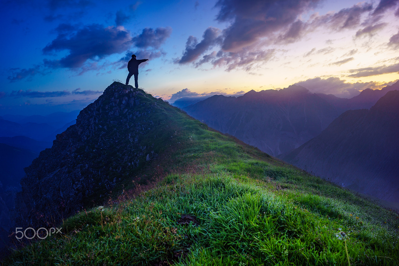 Sony a7R + E 21mm F2.8 sample photo. Karwendel at dawn photography