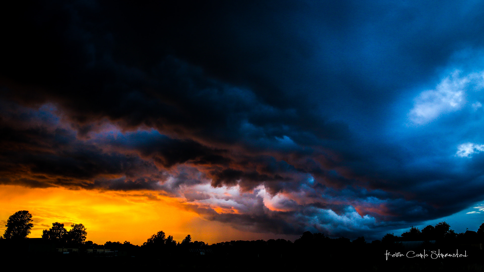 Canon EF 24-70mm F4L IS USM sample photo. The sunset photography