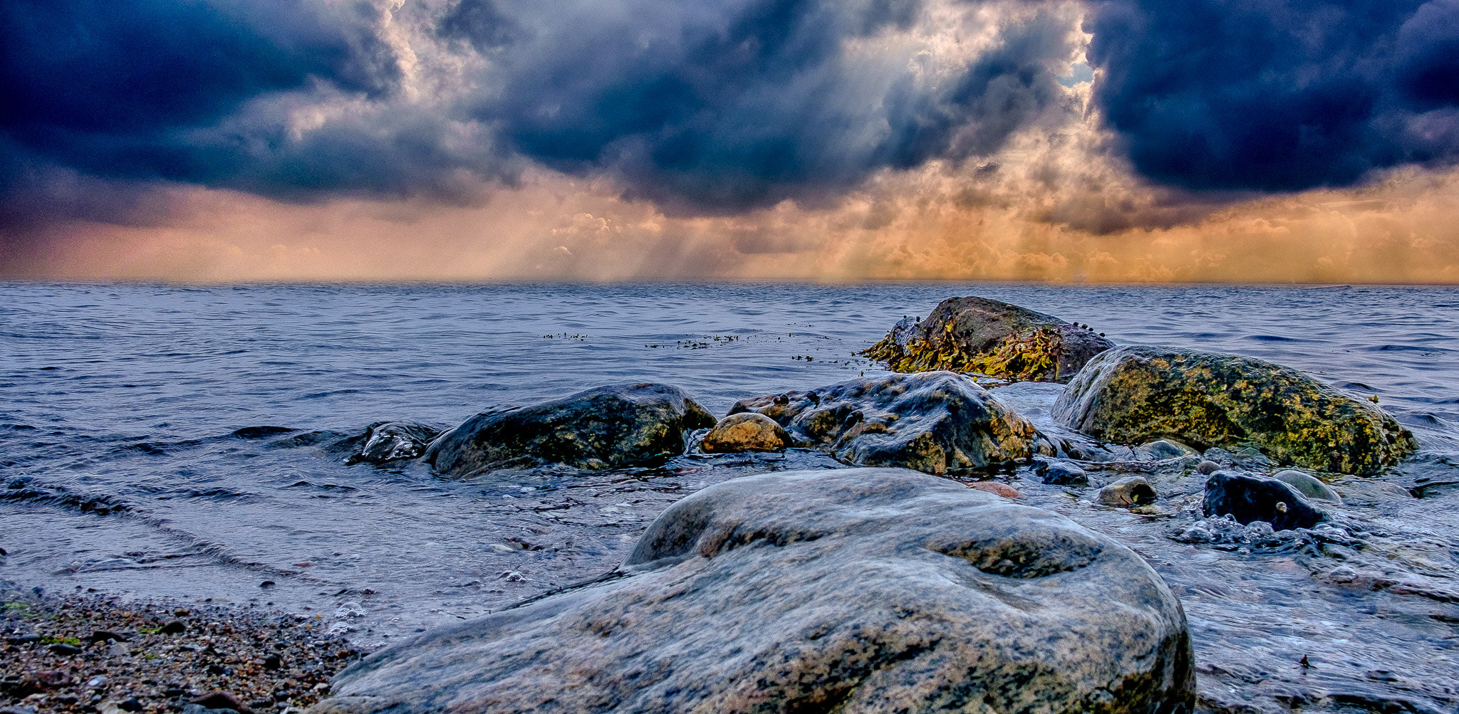 Fujifilm X-M1 + Fujifilm XF 18-135mm F3.5-5.6 R LM OIS WR sample photo. Sundown at the baltic photography