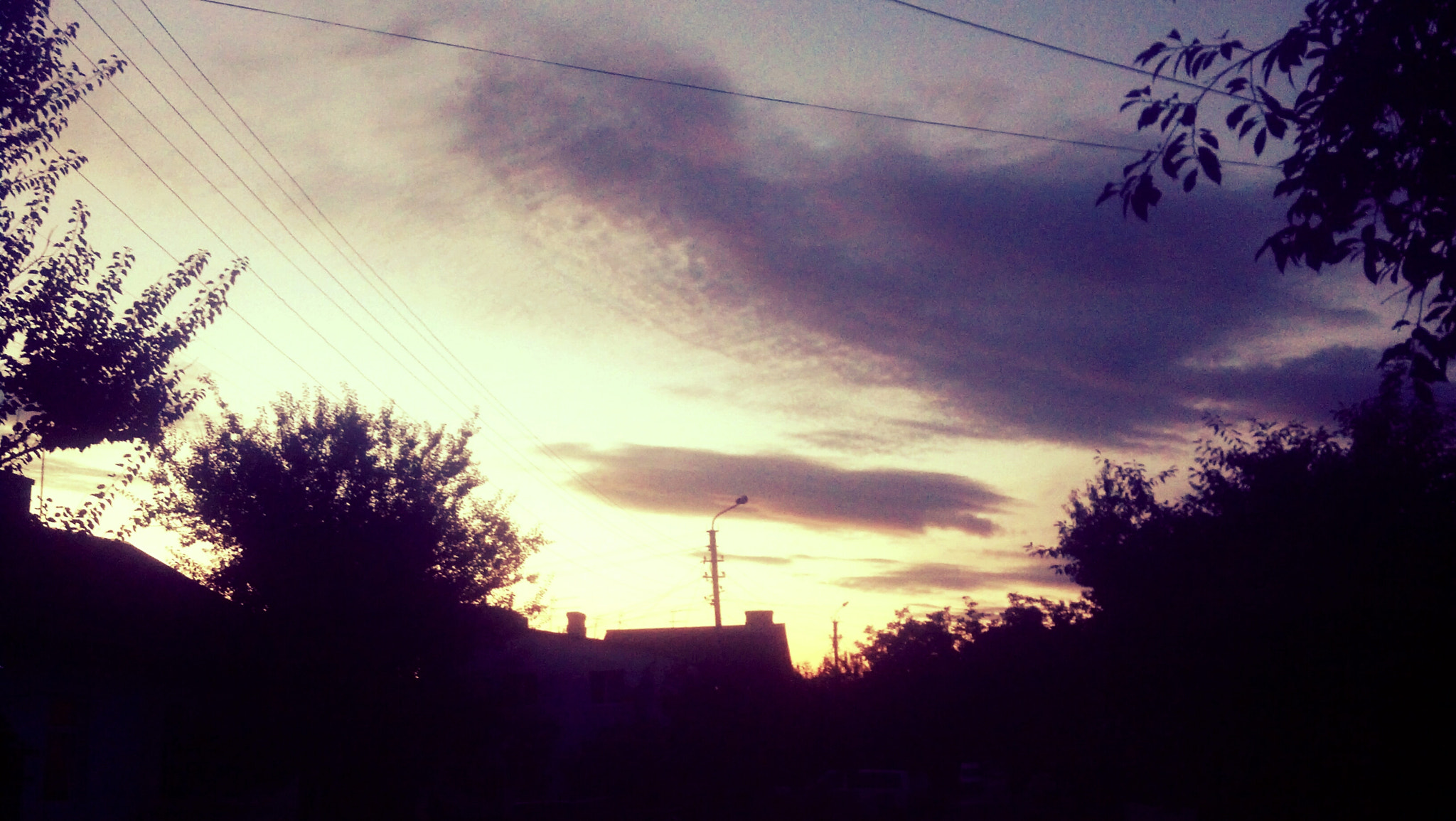 Motorola DROID RAZR sample photo