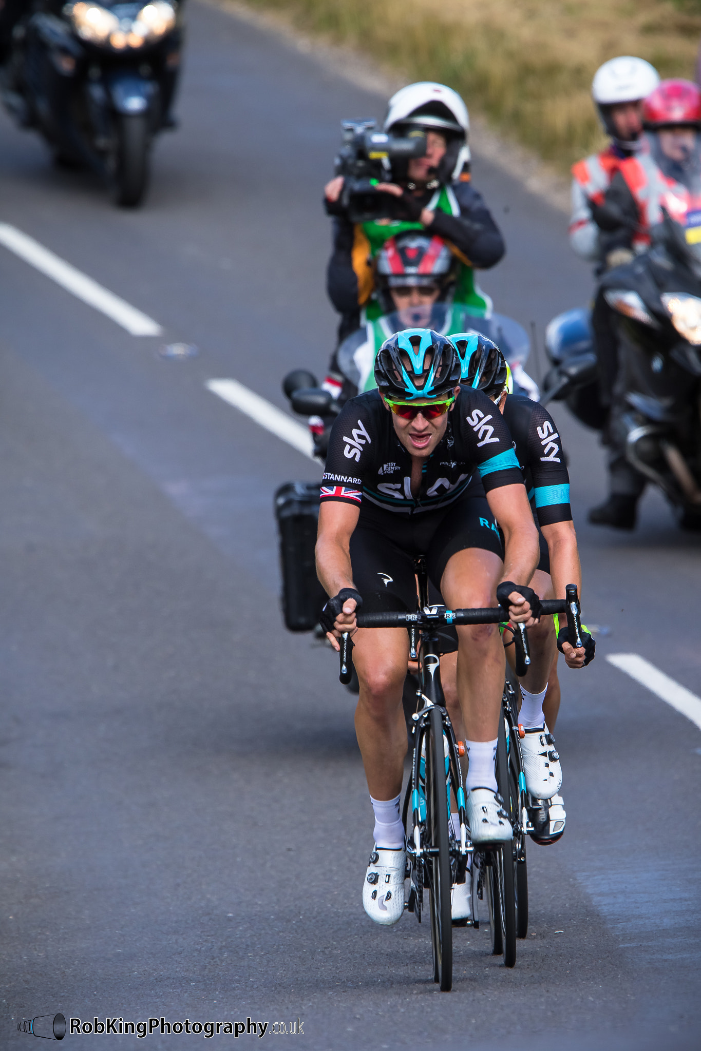 Canon EF 300mm F2.8L IS USM sample photo. Ride london/surrey classic 2016 photography
