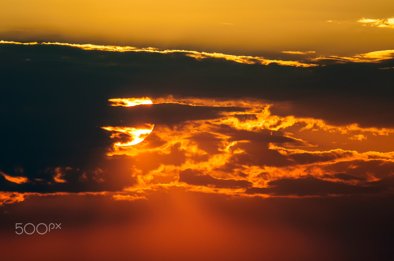 Nikon D90 + Nikon AF-S Nikkor 300mm F4D ED-IF sample photo. Jurassic's sunset, zborów mountain photography