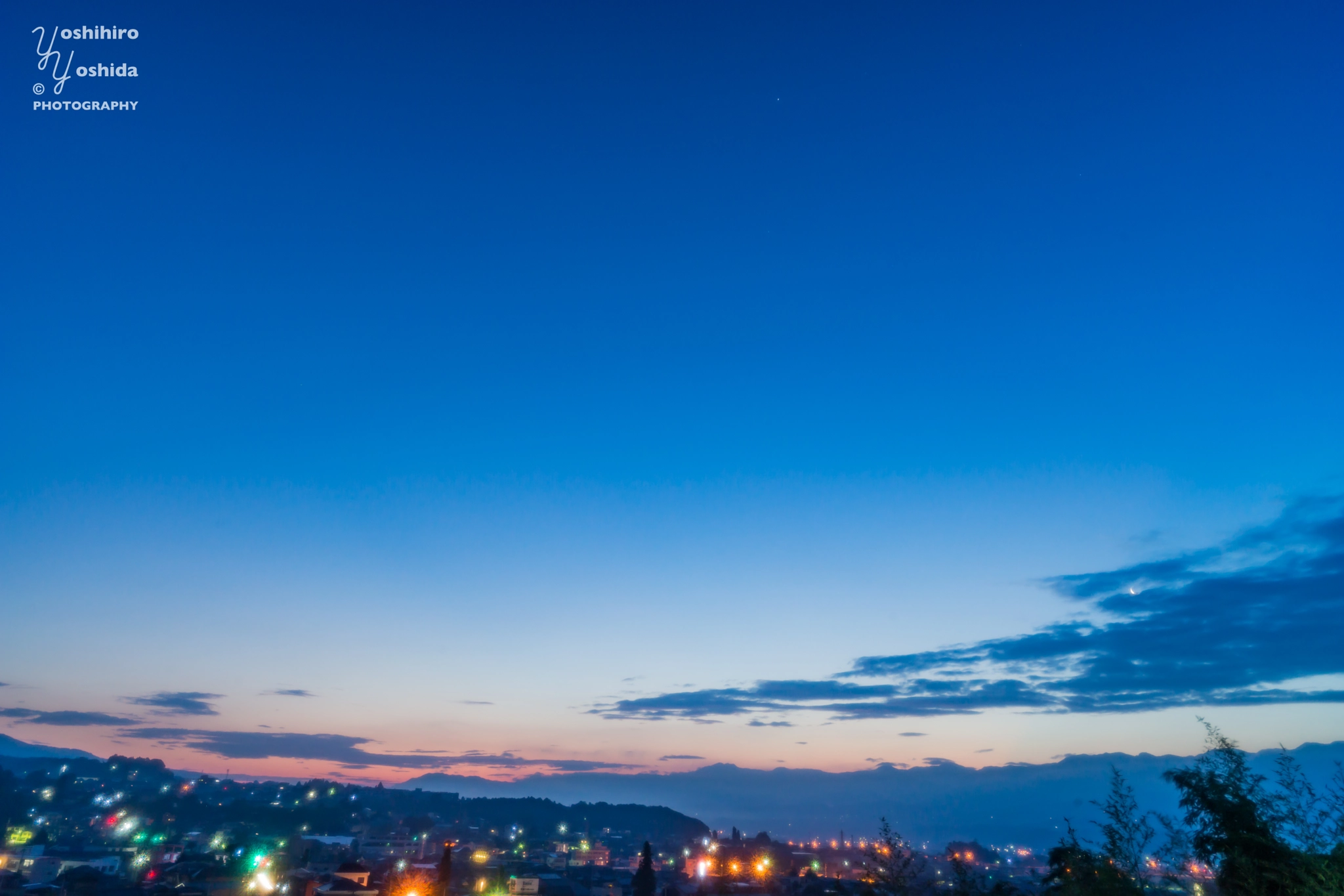 Sony SLT-A99V sample photo. Morning of hometown photography