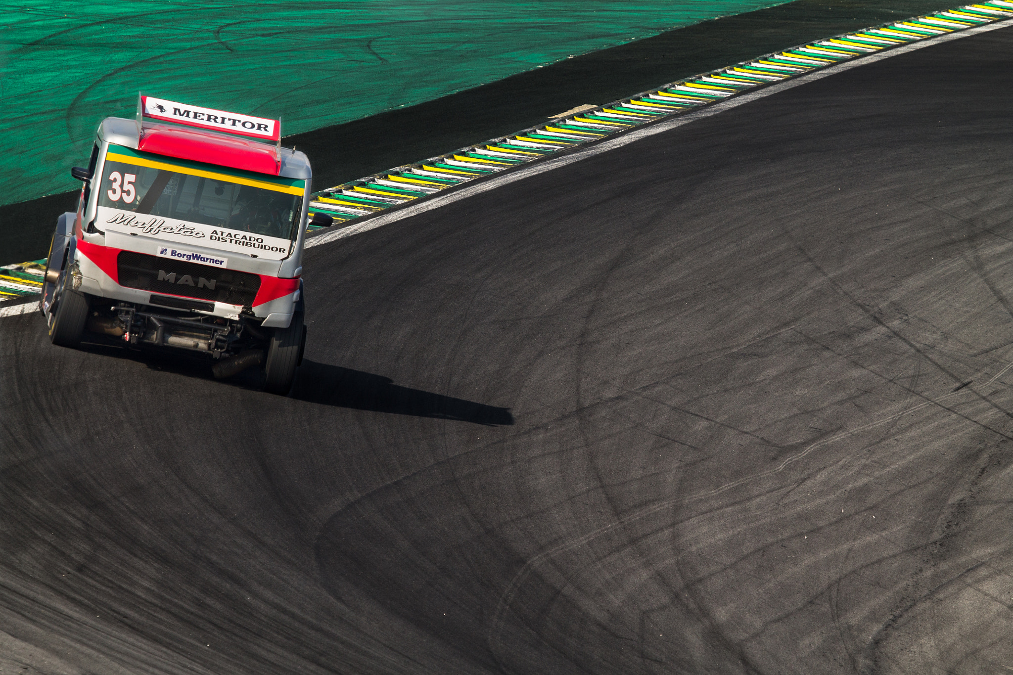 Canon EF 100-400mm F4.5-5.6L IS USM sample photo. Fórmula truck photography