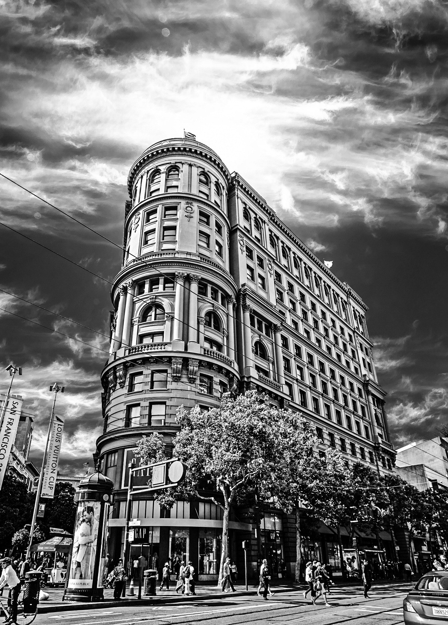 Sony Alpha NEX-7 + Sony E 16mm F2.8 sample photo. ... photography
