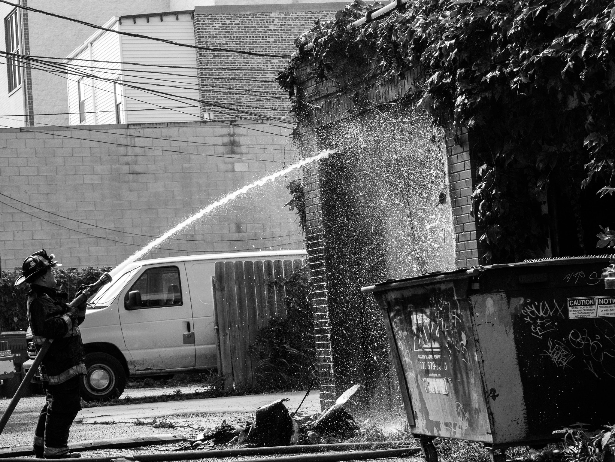 LUMIX G VARIO 45-150/F4.0-5.6 sample photo. Trash fire photography