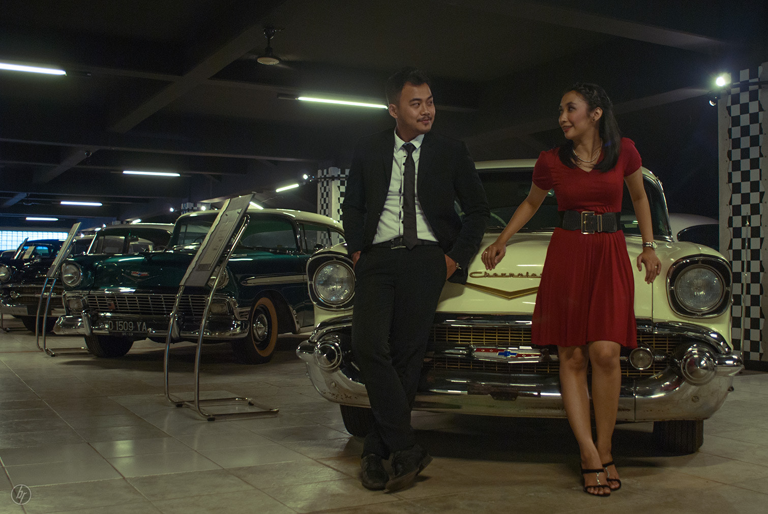 Nikon AF Nikkor 24mm F2.8D sample photo. Beautiful pre-wedding moment photography