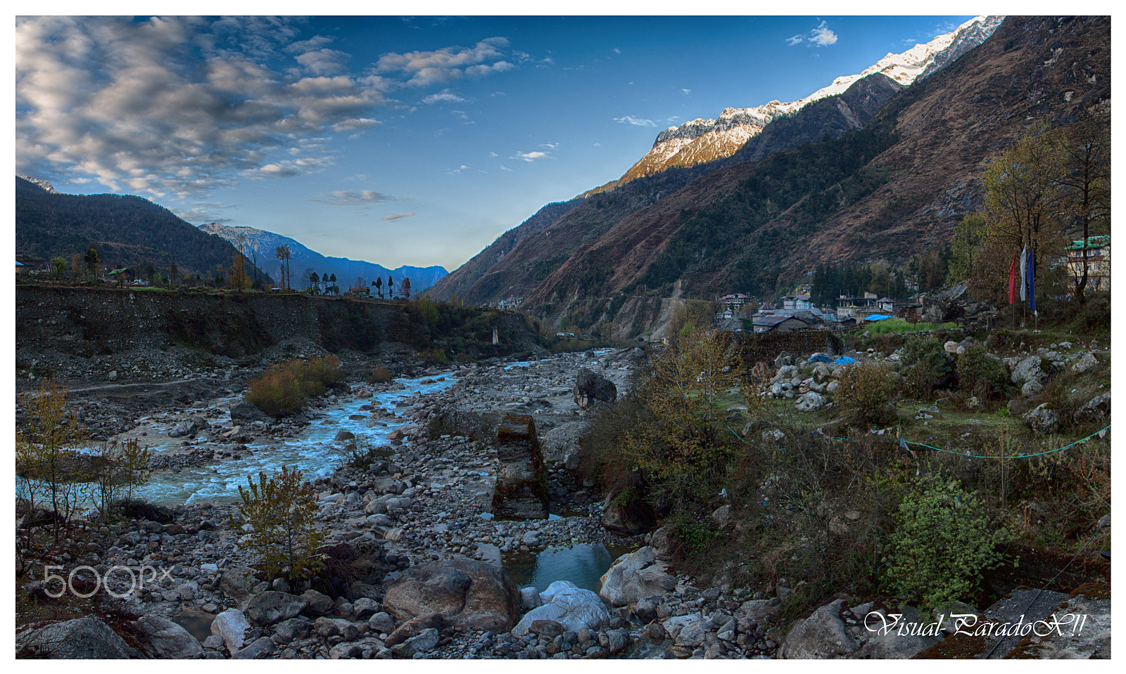Canon EOS 500D (EOS Rebel T1i / EOS Kiss X3) sample photo. A cold morning in lachung photography
