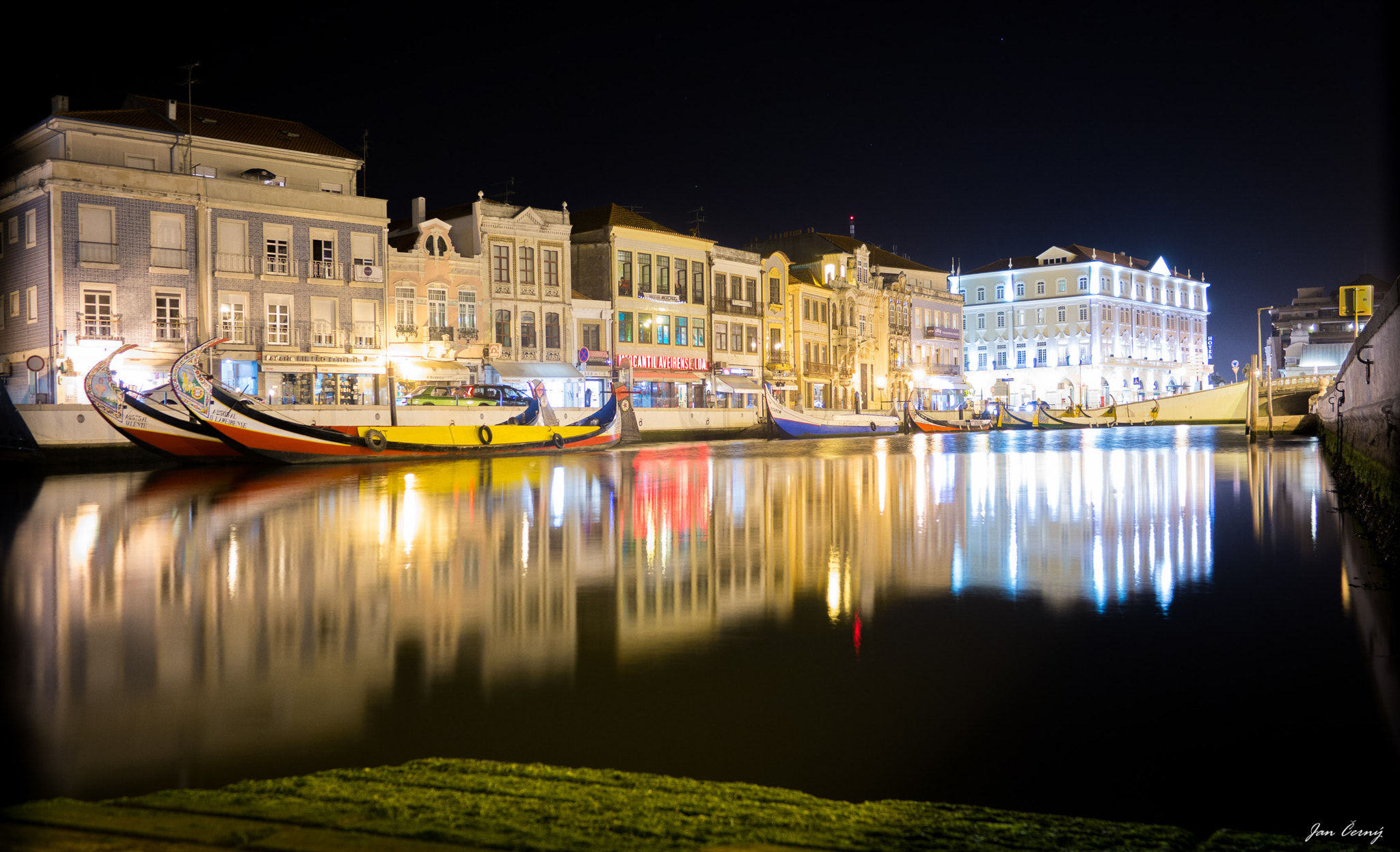 Samsung NX1100 sample photo. Venice of portugal photography