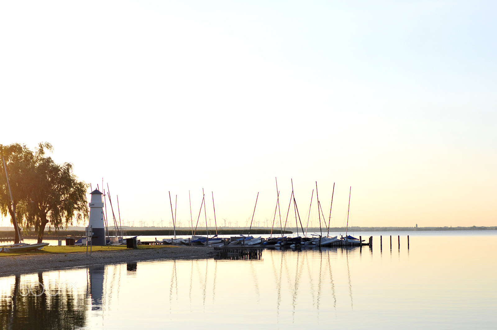Nikon D300S + Nikon AF Nikkor 50mm F1.4D sample photo. Sunrise over the lake photography