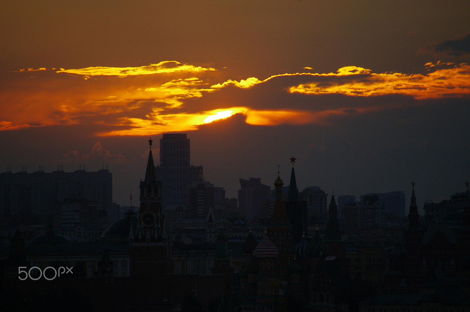 Pentax K-x sample photo. Moscow sunset photography
