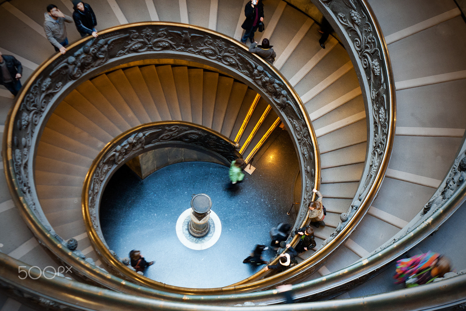 Canon EOS 400D (EOS Digital Rebel XTi / EOS Kiss Digital X) sample photo. Stairs at the vatican museums photography