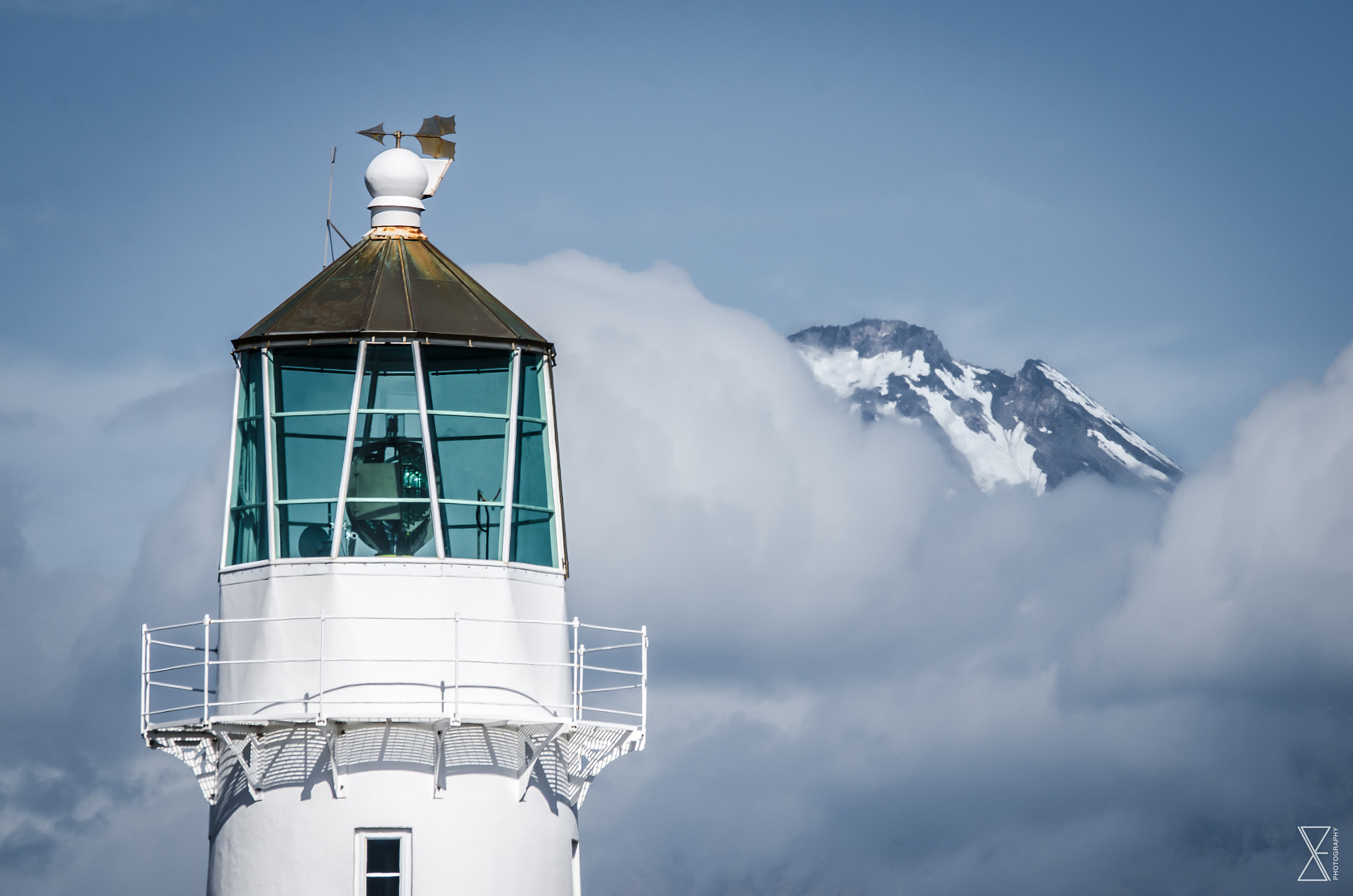 Sigma 120-400mm F4.5-5.6 DG OS HSM sample photo. Mountain beacon photography
