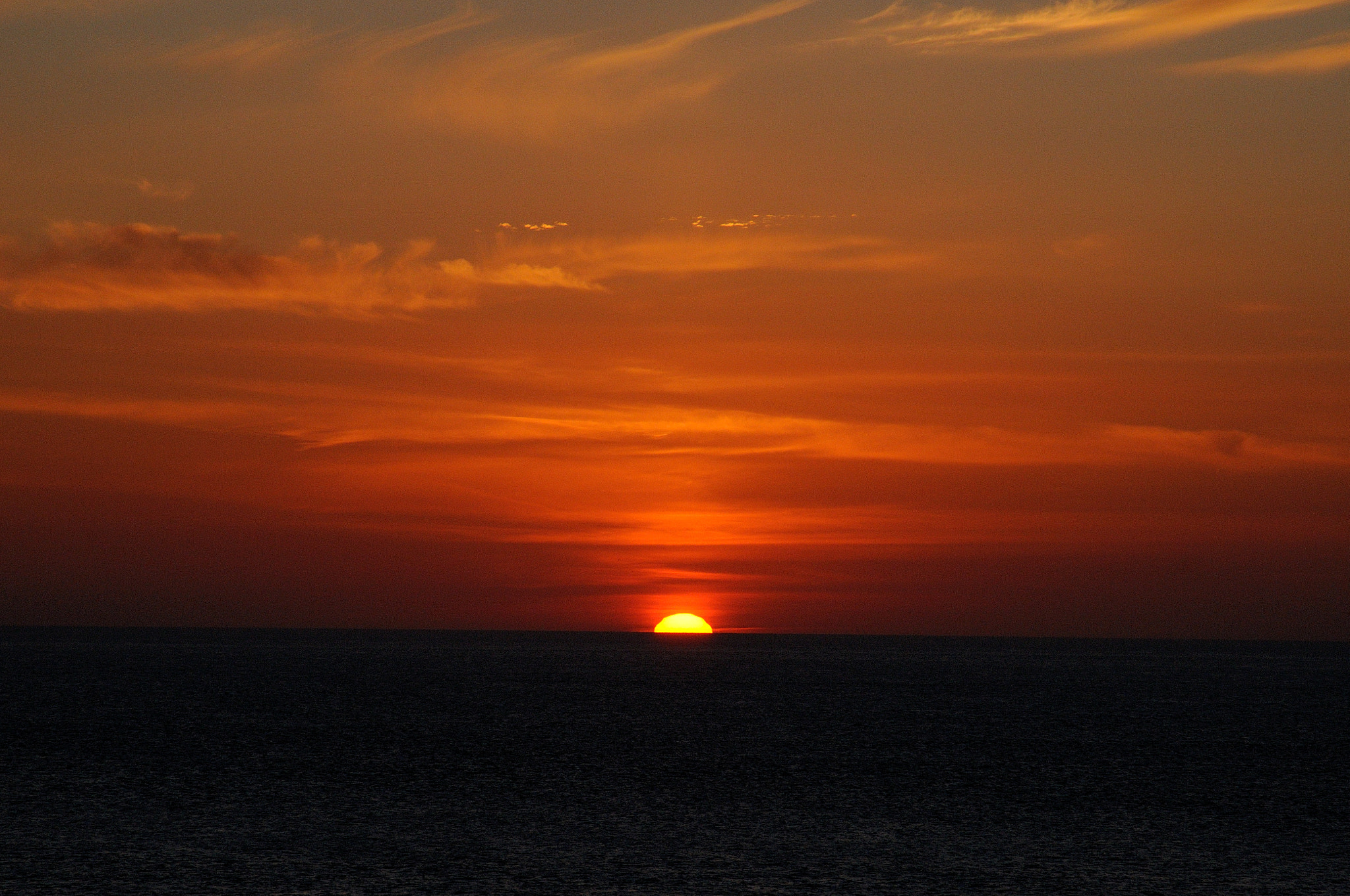 AF Zoom-Nikkor 24-120mm f/3.5-5.6D IF sample photo. Sunrise photography
