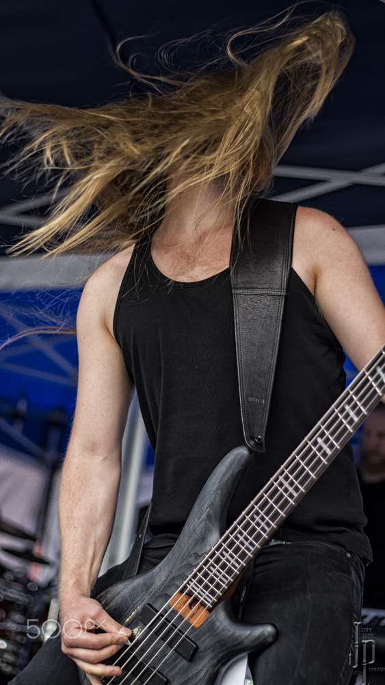 Canon EOS 700D (EOS Rebel T5i / EOS Kiss X7i) + Canon EF 50mm F1.8 II sample photo. Crimson sun @  korso rock 2016 photography