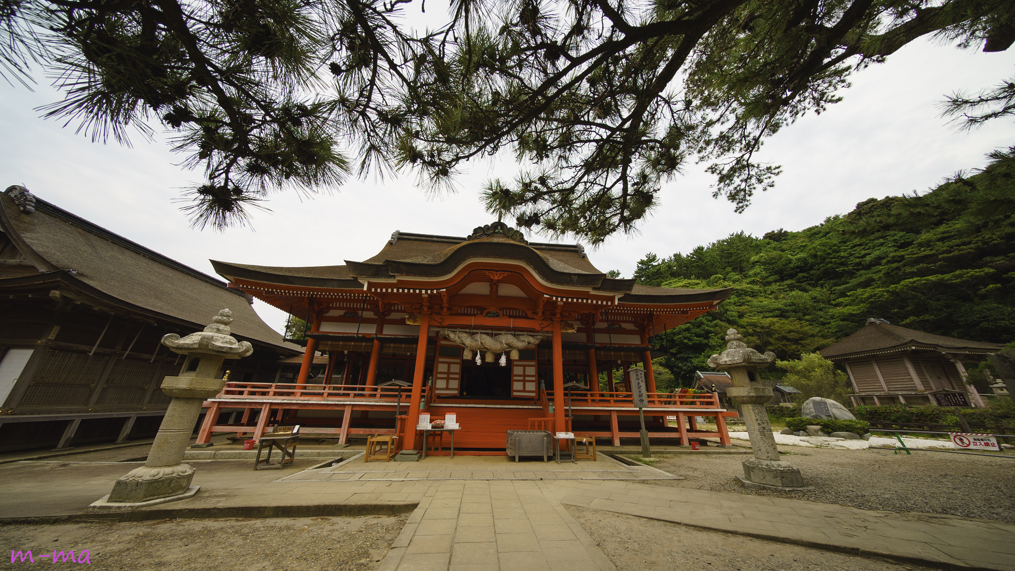 E 10mm F5.6 sample photo. Hinomisaki shrine of izumo photography