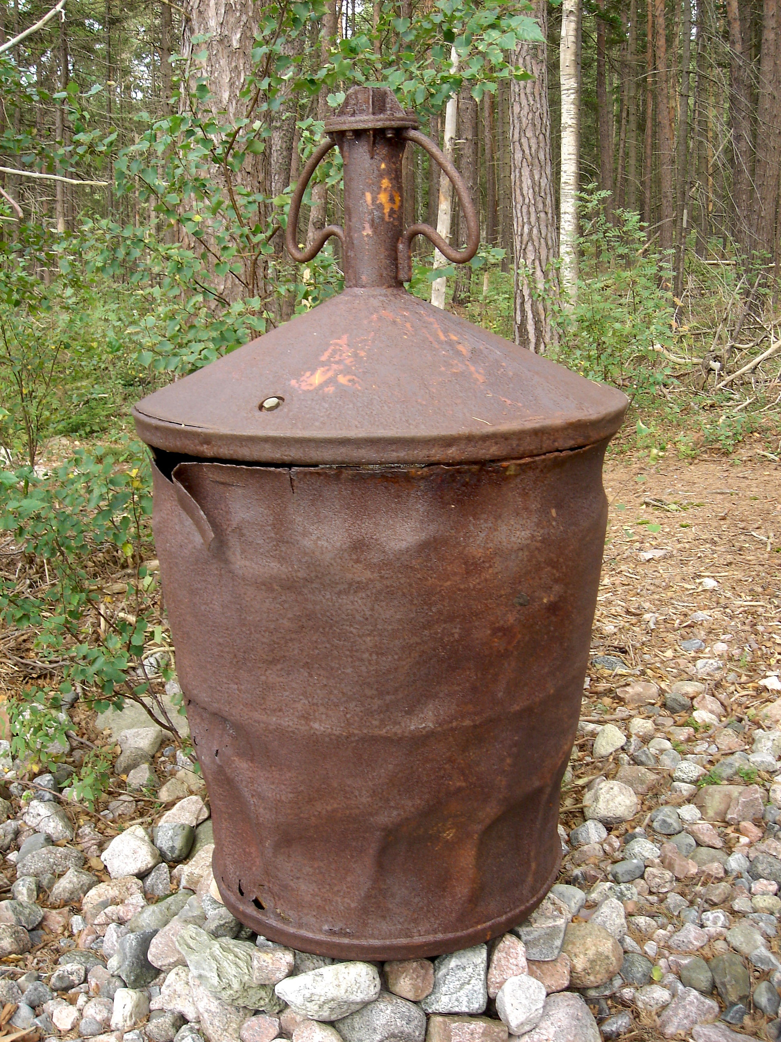 Sony DSC-M2 sample photo. Left photography
