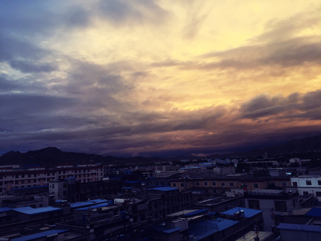 Apple iPhone7,1 sample photo. Shigatse photography