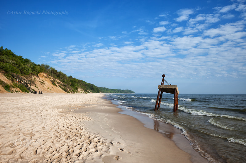 Canon EF 24mm F2.8 IS USM sample photo. Baltic sea beach and coast in poland photography