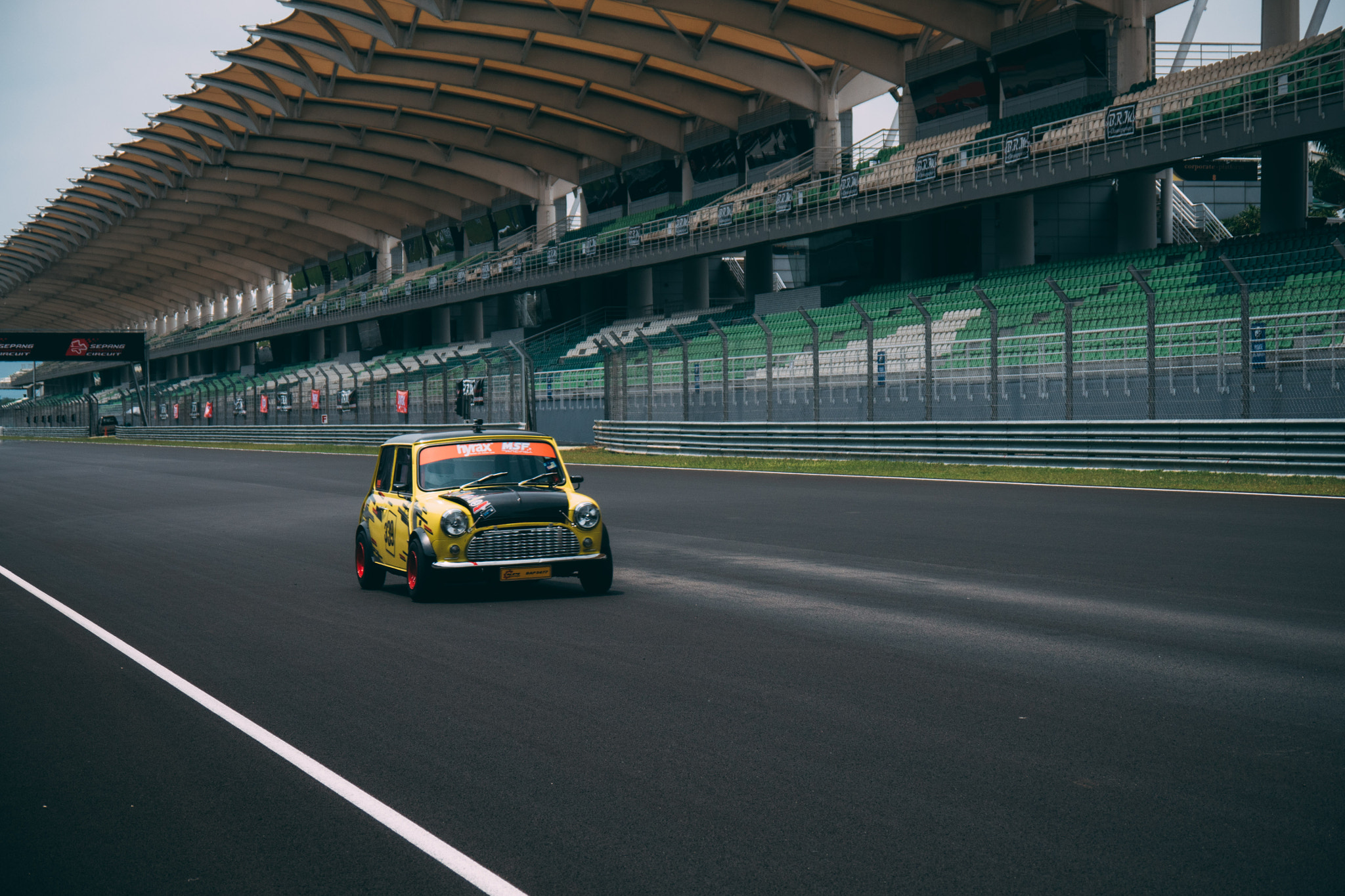 Panasonic Lumix DMC-GH4 sample photo. Sepang - speed festival photography