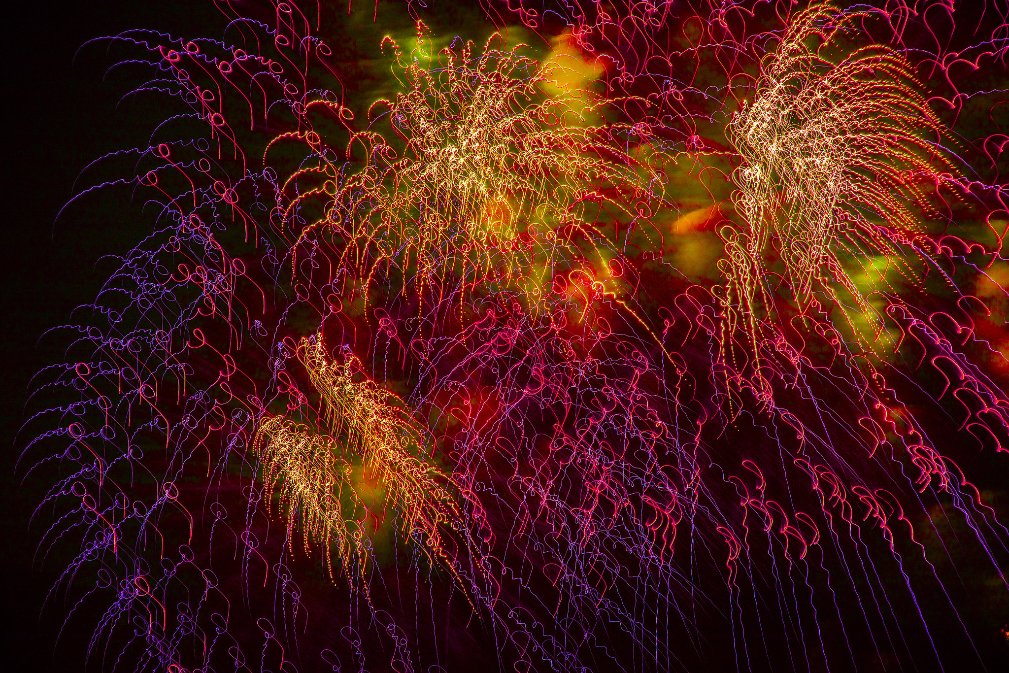 Sigma 150-500mm F5-6.3 DG OS HSM sample photo. Fireworks disney photography