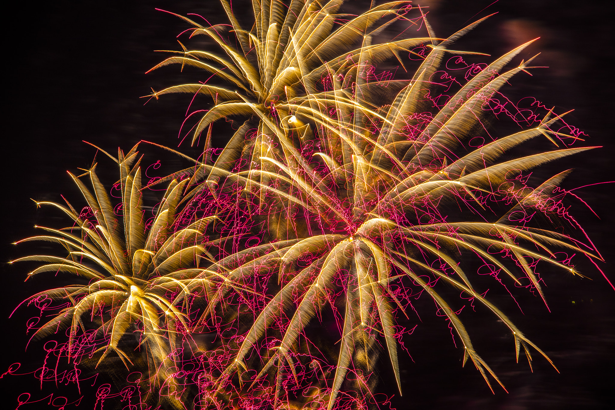 Sigma 150-500mm F5-6.3 DG OS HSM sample photo. Fireworks disney photography