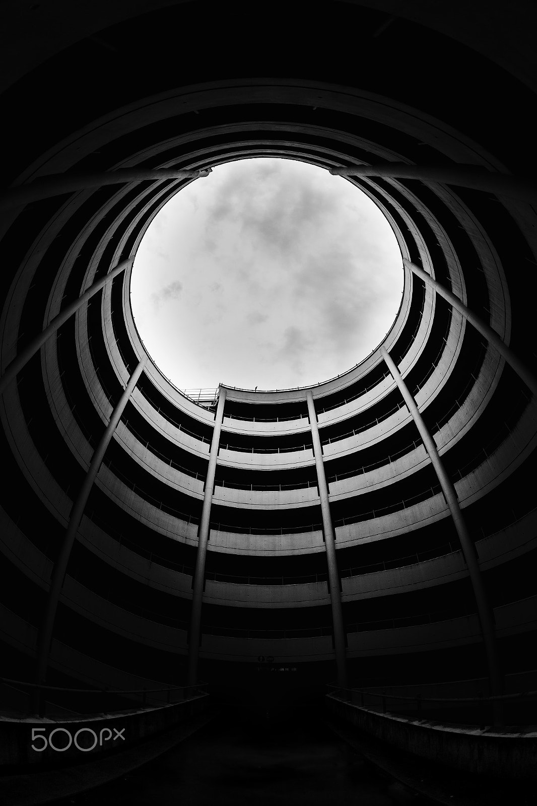 Canon EF 8-15mm F4L Fisheye USM sample photo. The munich car park studies (i) photography