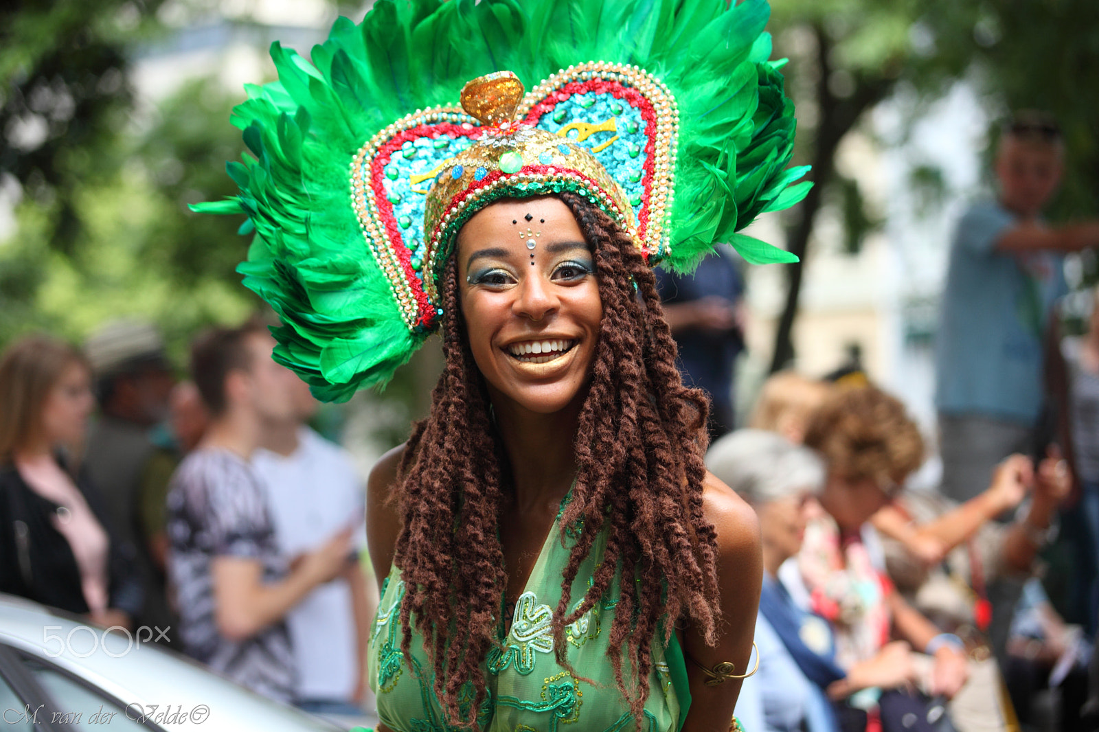 Canon EF 35-350mm F3.5-5.6L USM sample photo. The green beauty photography