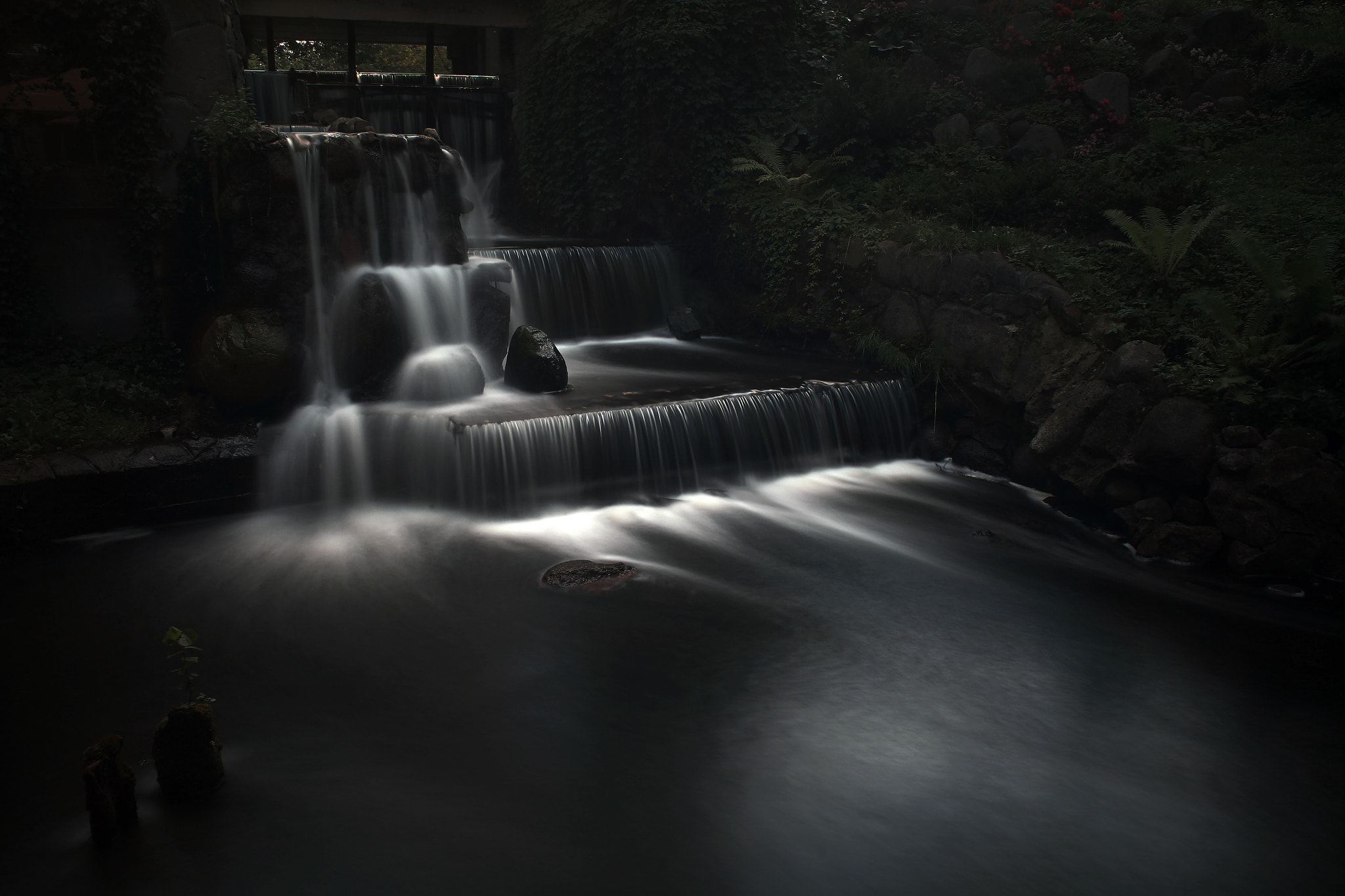 Canon EOS 5D + Canon EF 24mm F2.8 IS USM sample photo. Waterfall photography