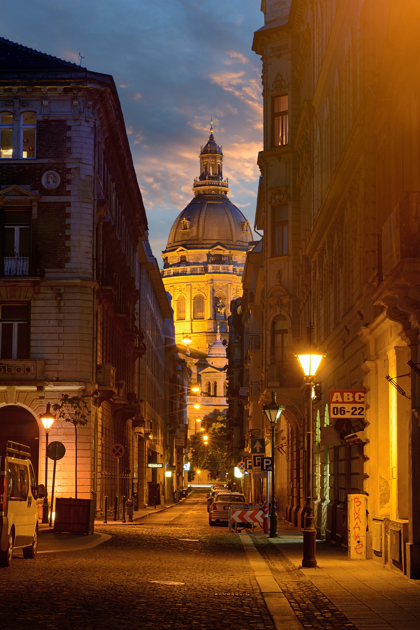 AF Zoom-Nikkor 35-70mm f/2.8 sample photo. Lazar street. st istvan basilica (2) photography