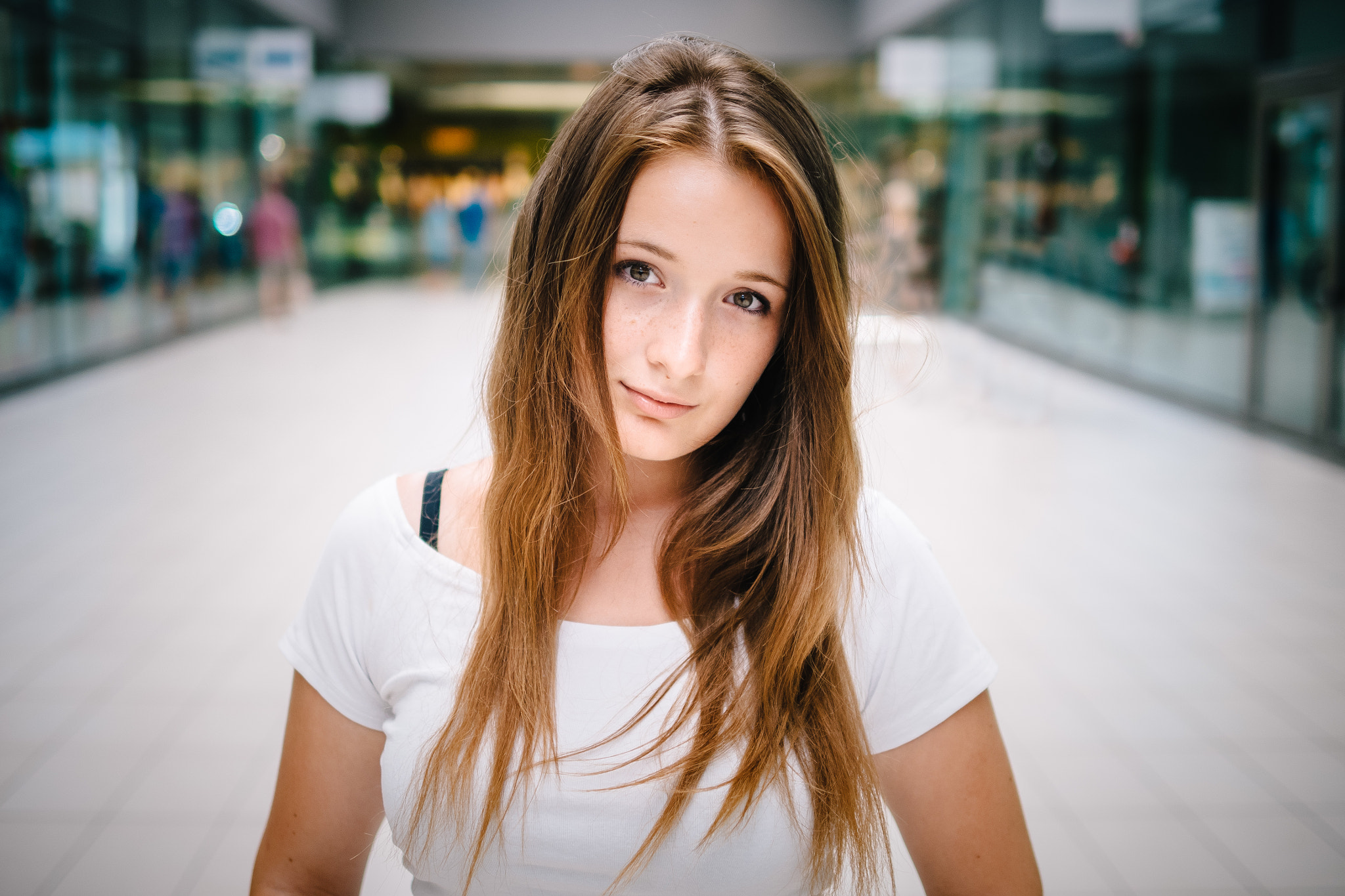 Olympus OM-D E-M1 + Panasonic Leica DG Summilux 25mm F1.4 II ASPH sample photo. Valeria photography